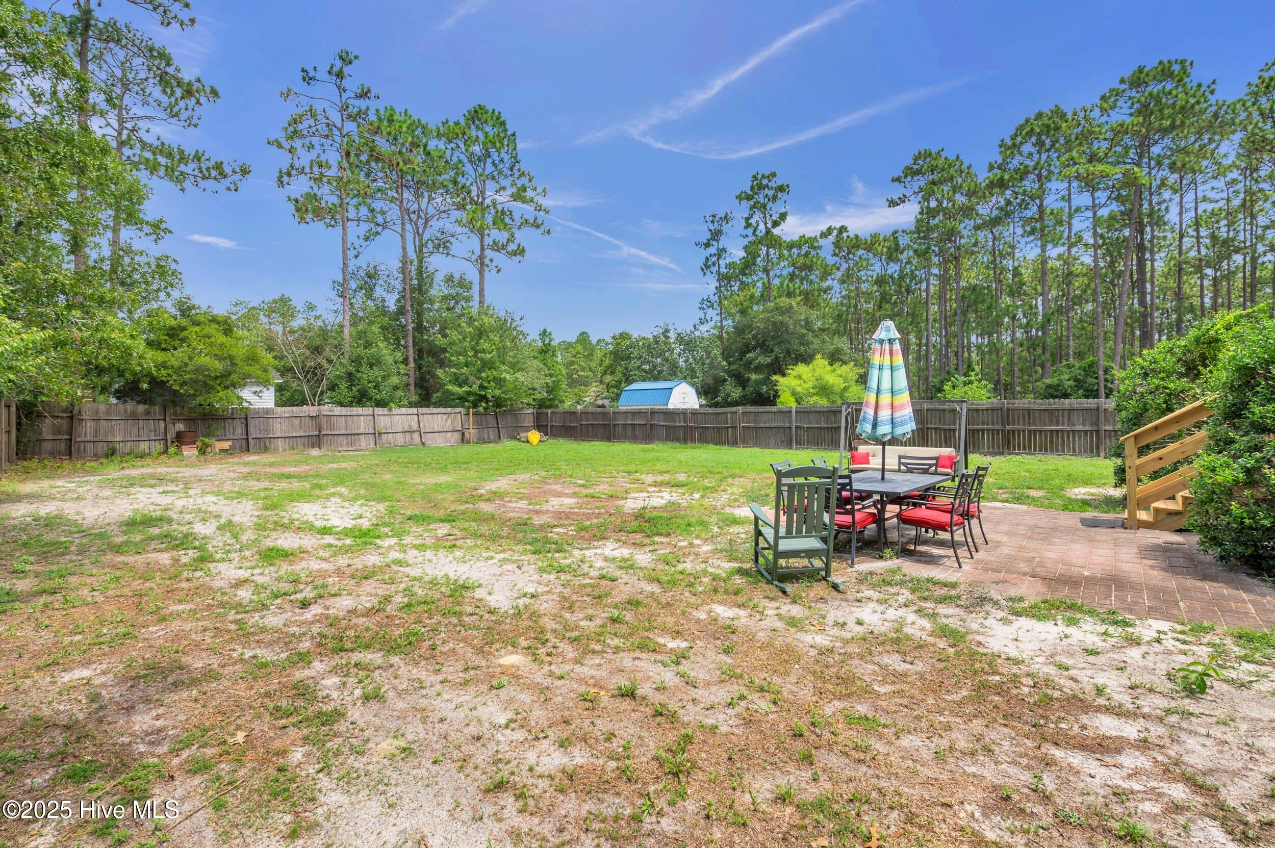 100517407 | Photo 33