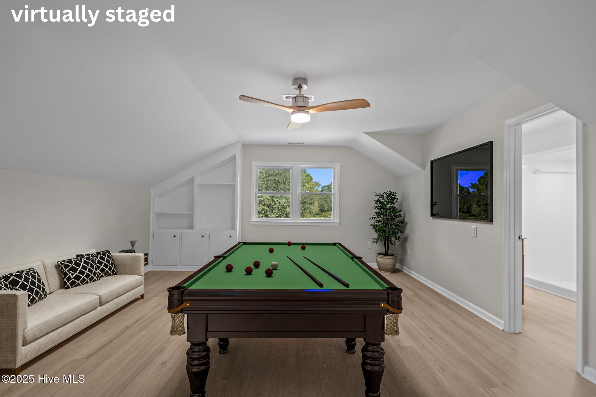 100527627 | Photo 48