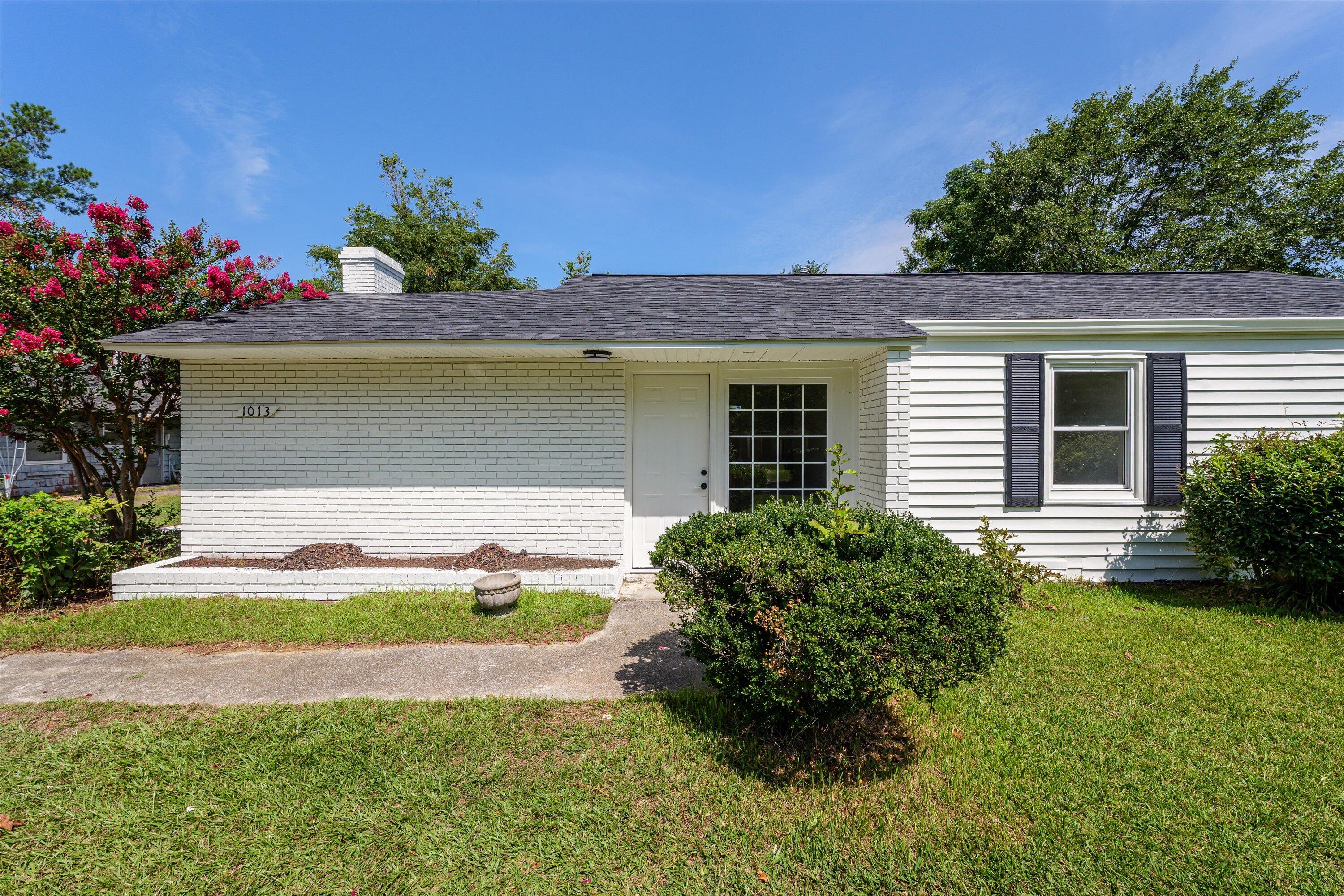 02-PS525511