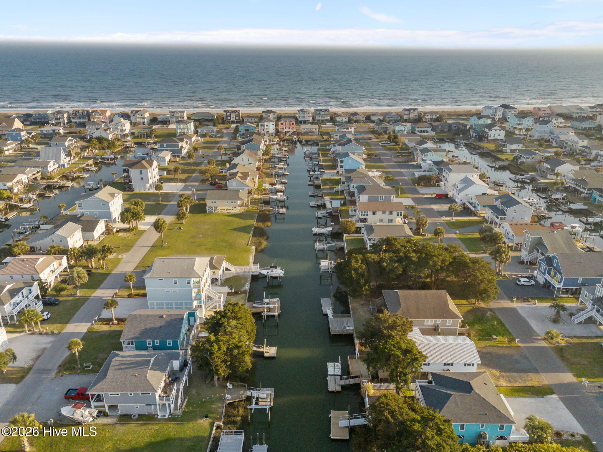 100564867 | Photo 34