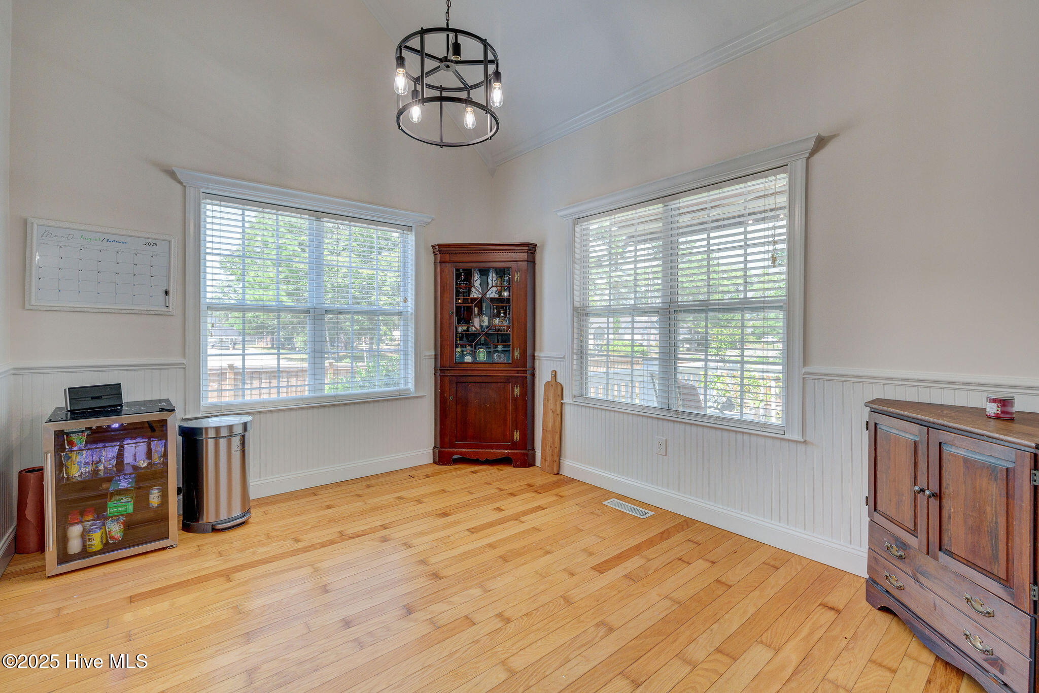 100529617 | Photo 20