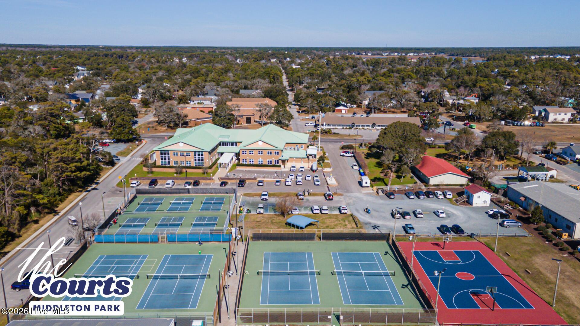 100551224 | Photo 23