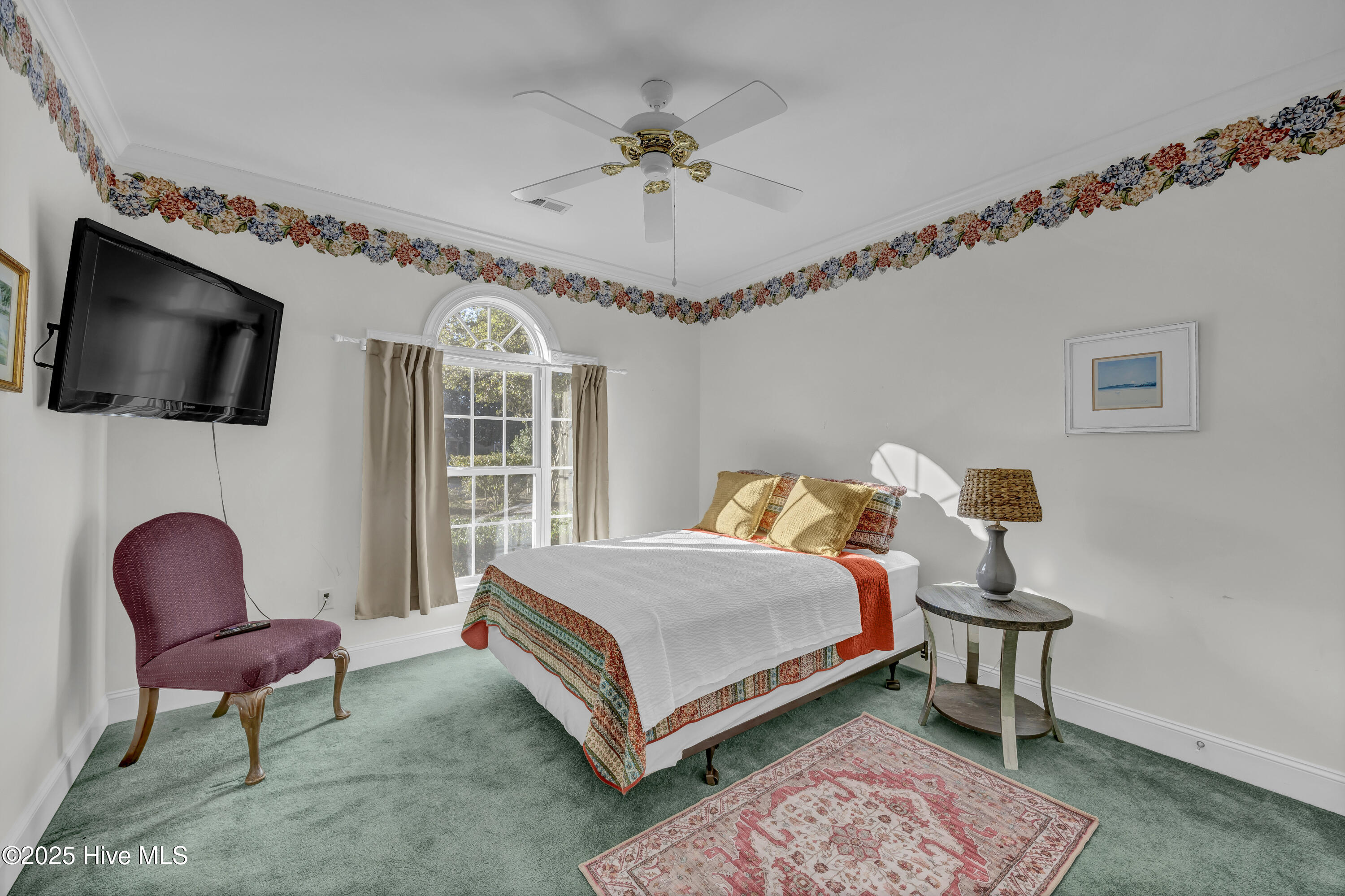 100546404 | Photo 18