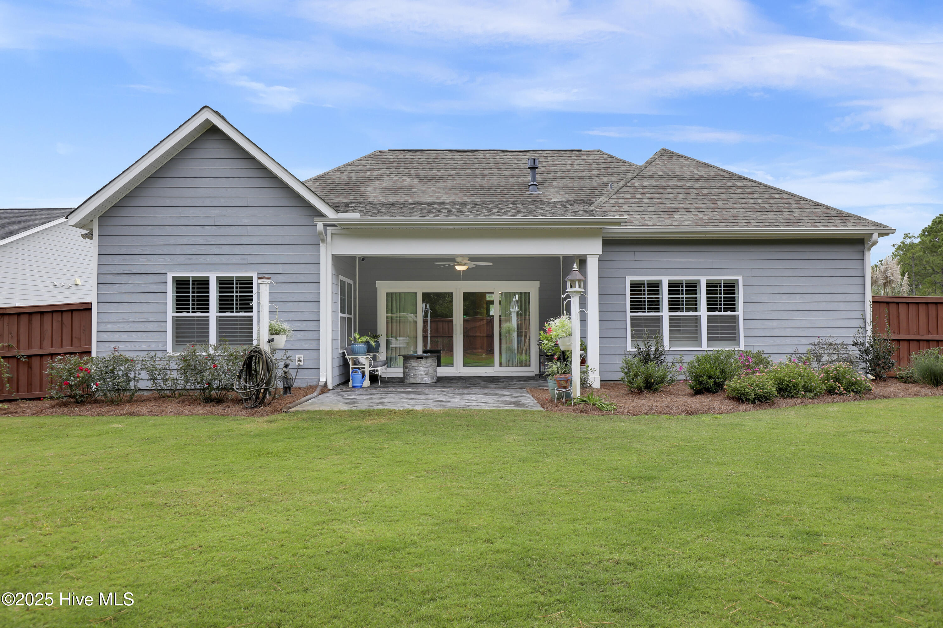 100536758 | Photo 28