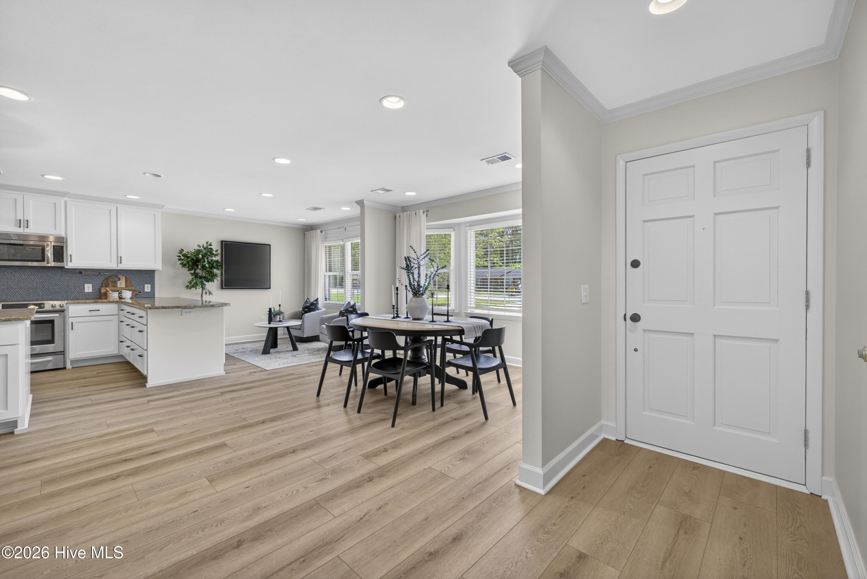 118 N Hampton Road N, Wilmington, NC 28409 – photo 4: 118NHamptonRoad-13