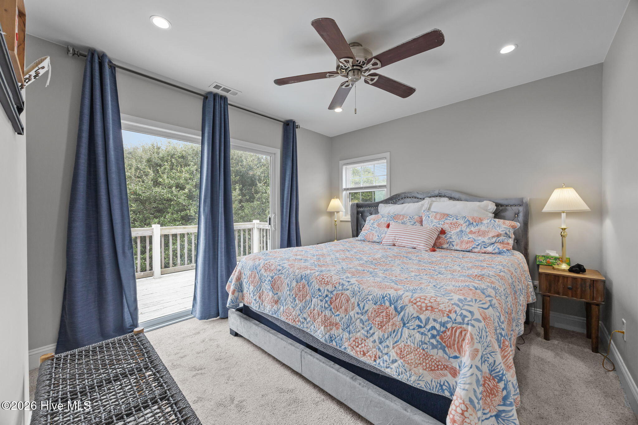 100551213 | Photo 25