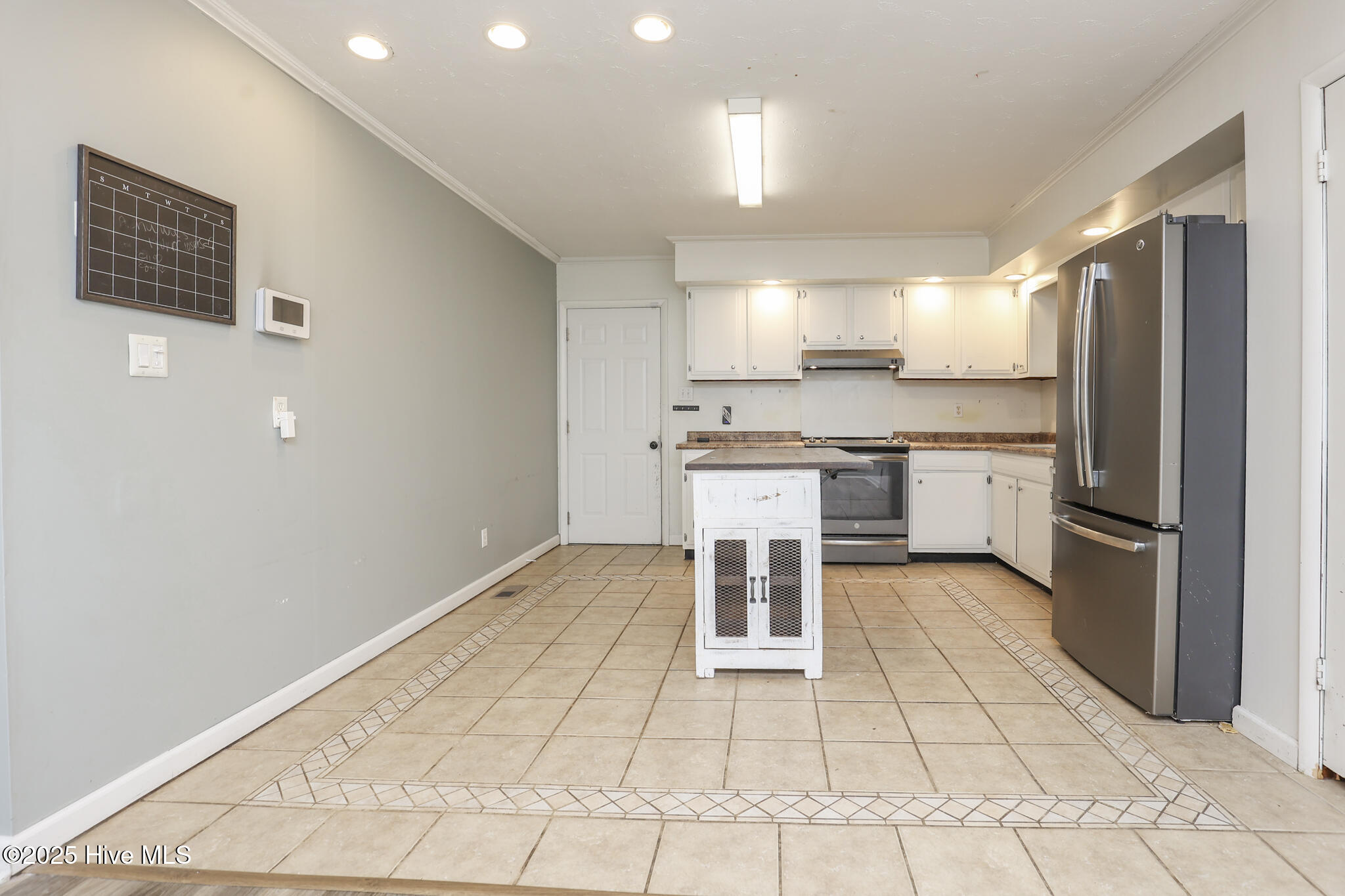 100546143 | Photo 11