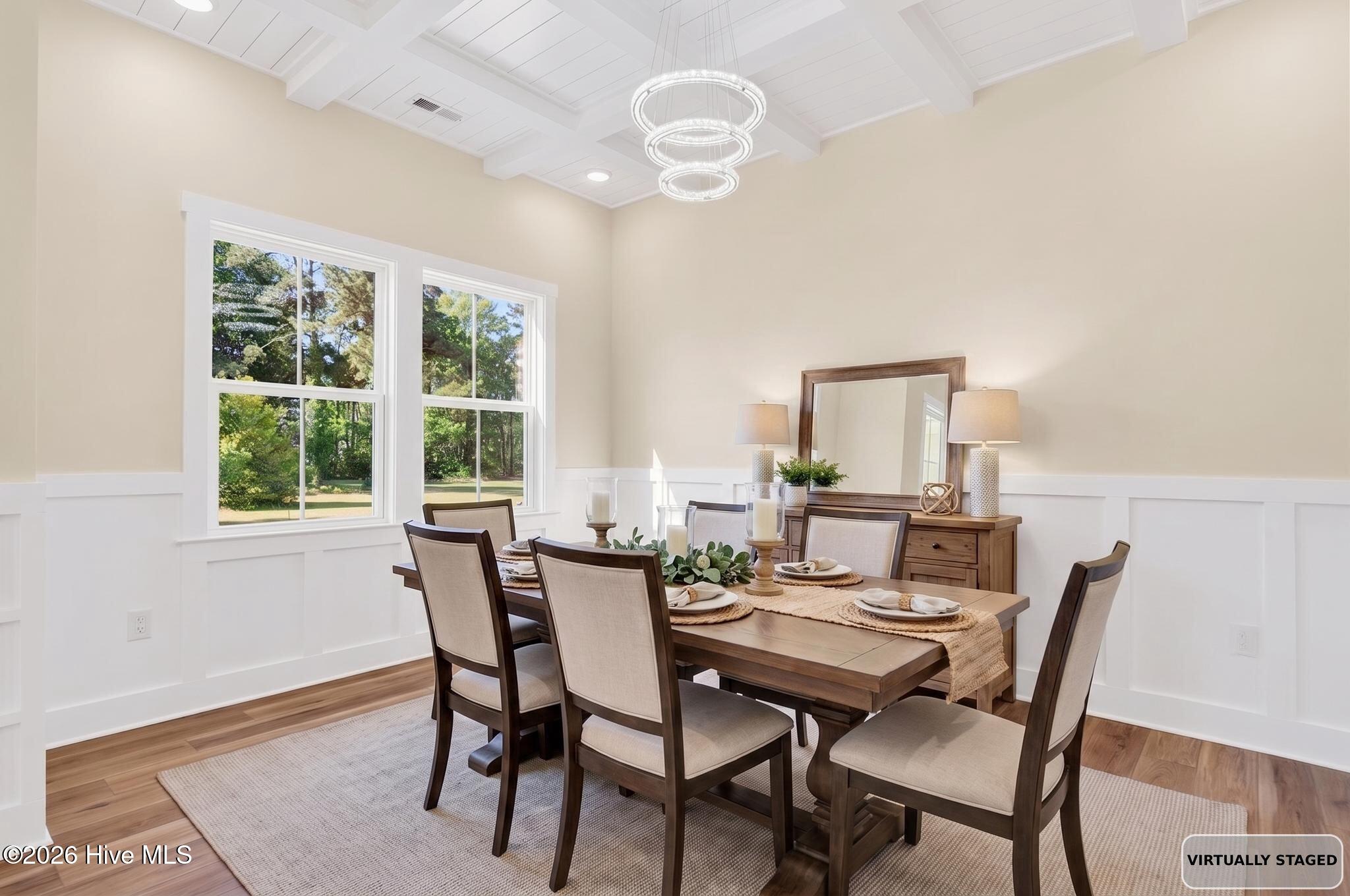 100568512 | Photo 10