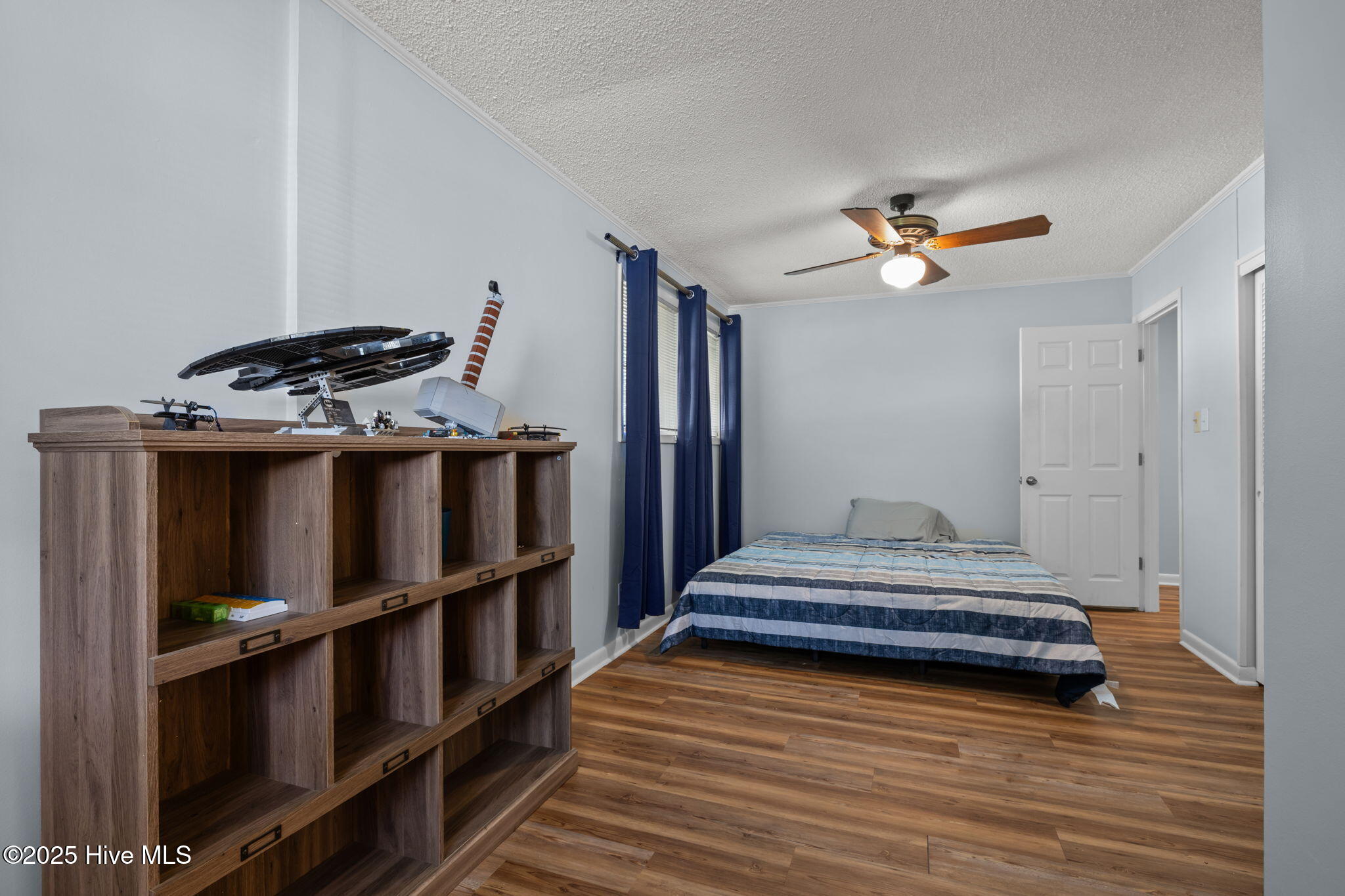 100521468 | Photo 24