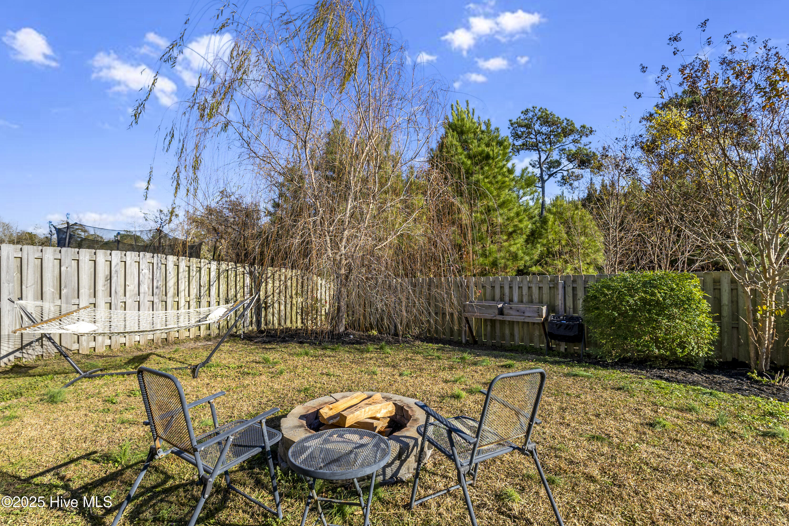 100545579 | Photo 40