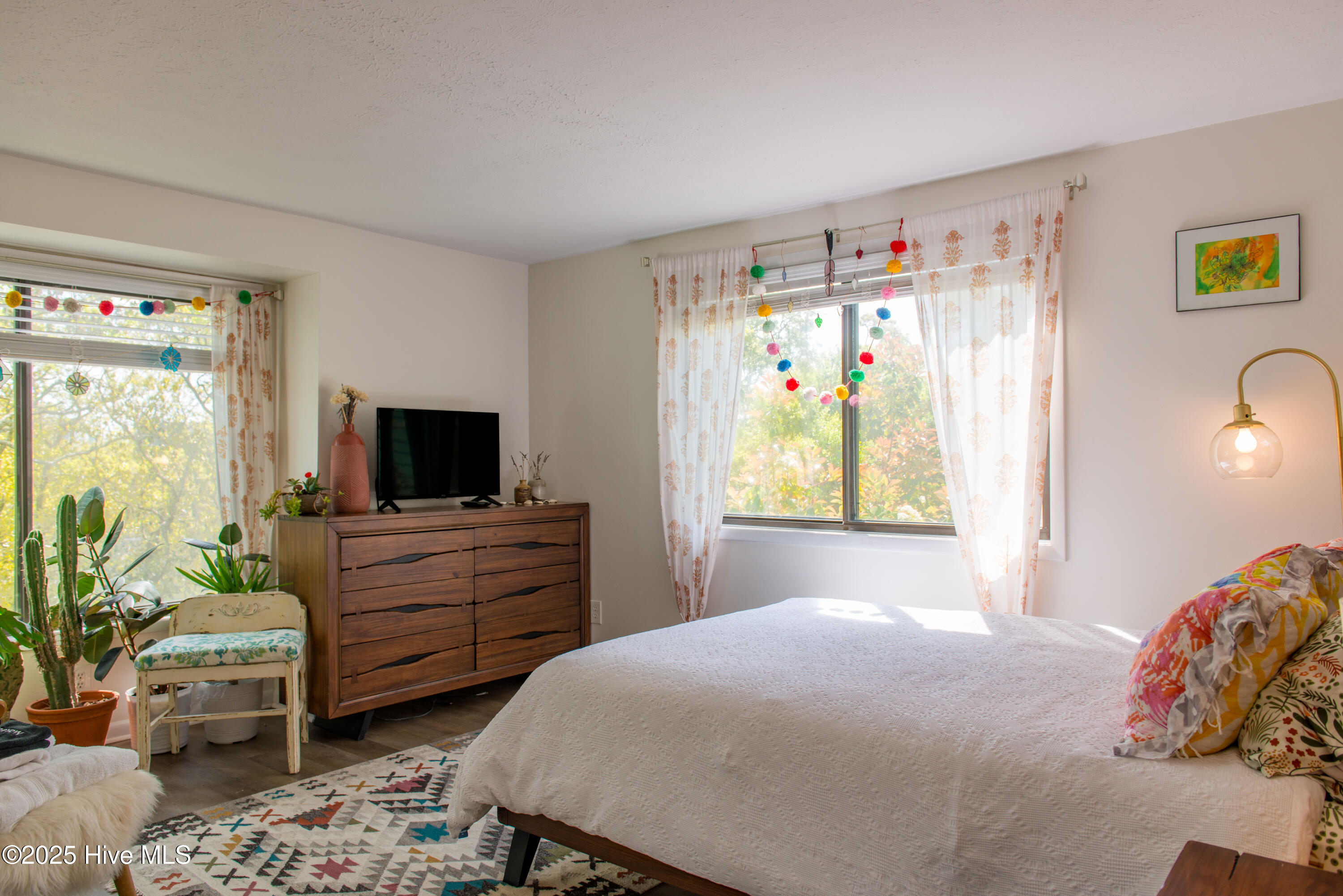 100556360 | Photo 46