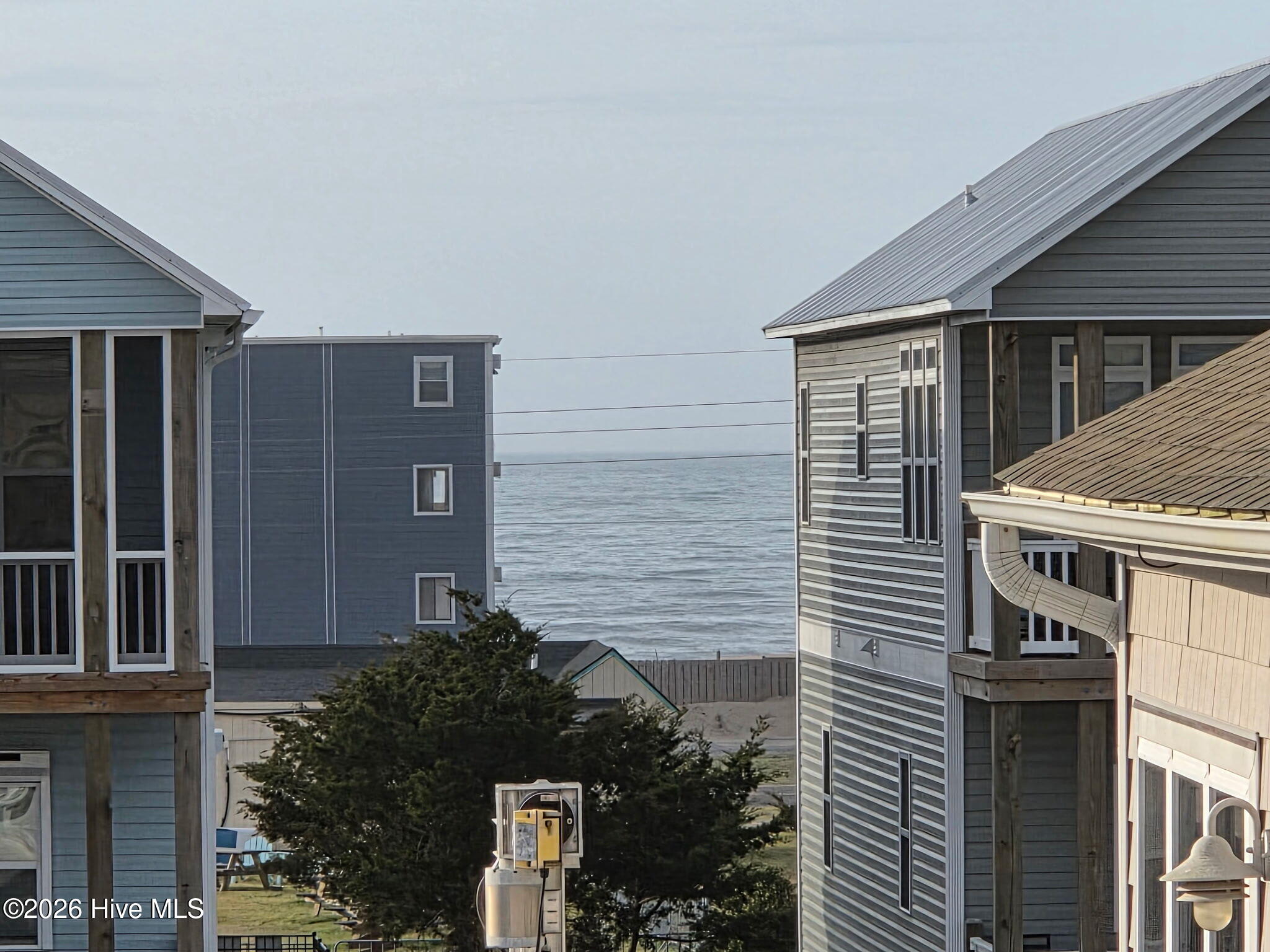 100564246 | Photo 59