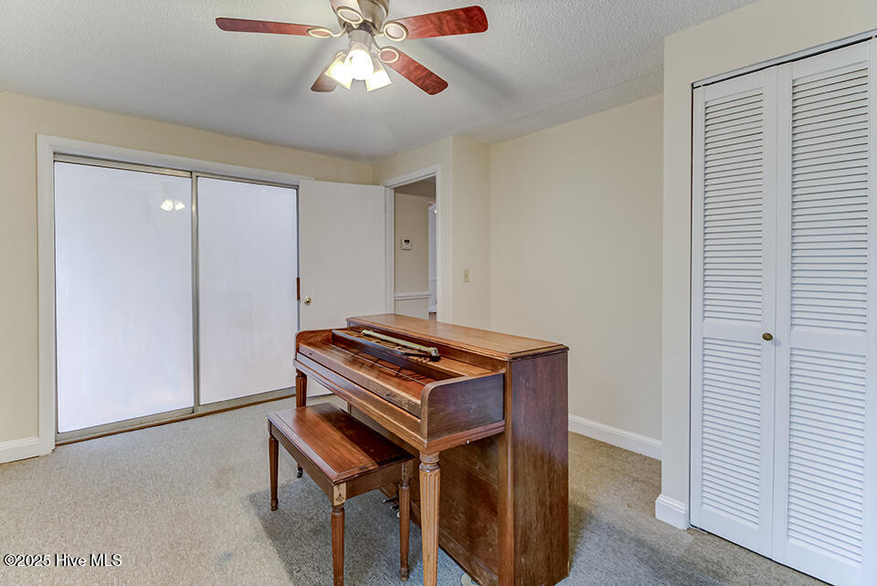 2208 Carlton Avenue, Wilmington, NC 28403 – photo 16: IMG_5037_38_39_40_41