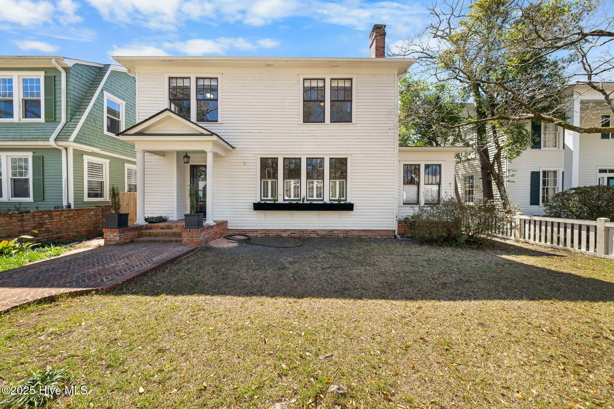 1812 Grace Street, Wilmington, NC 28405 – photo 2: 1812GraceStWilmington-1