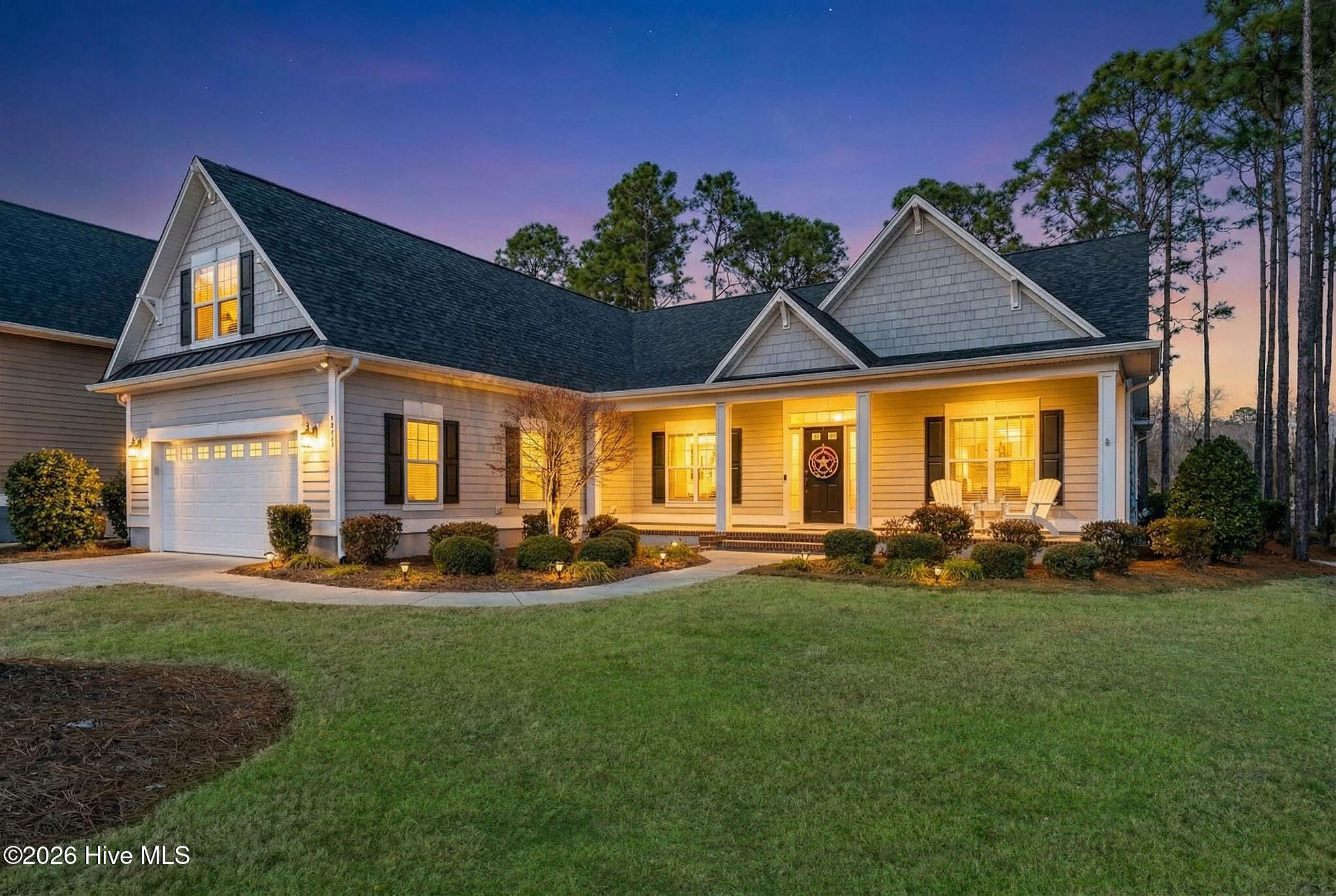 100548590 | Photo 58