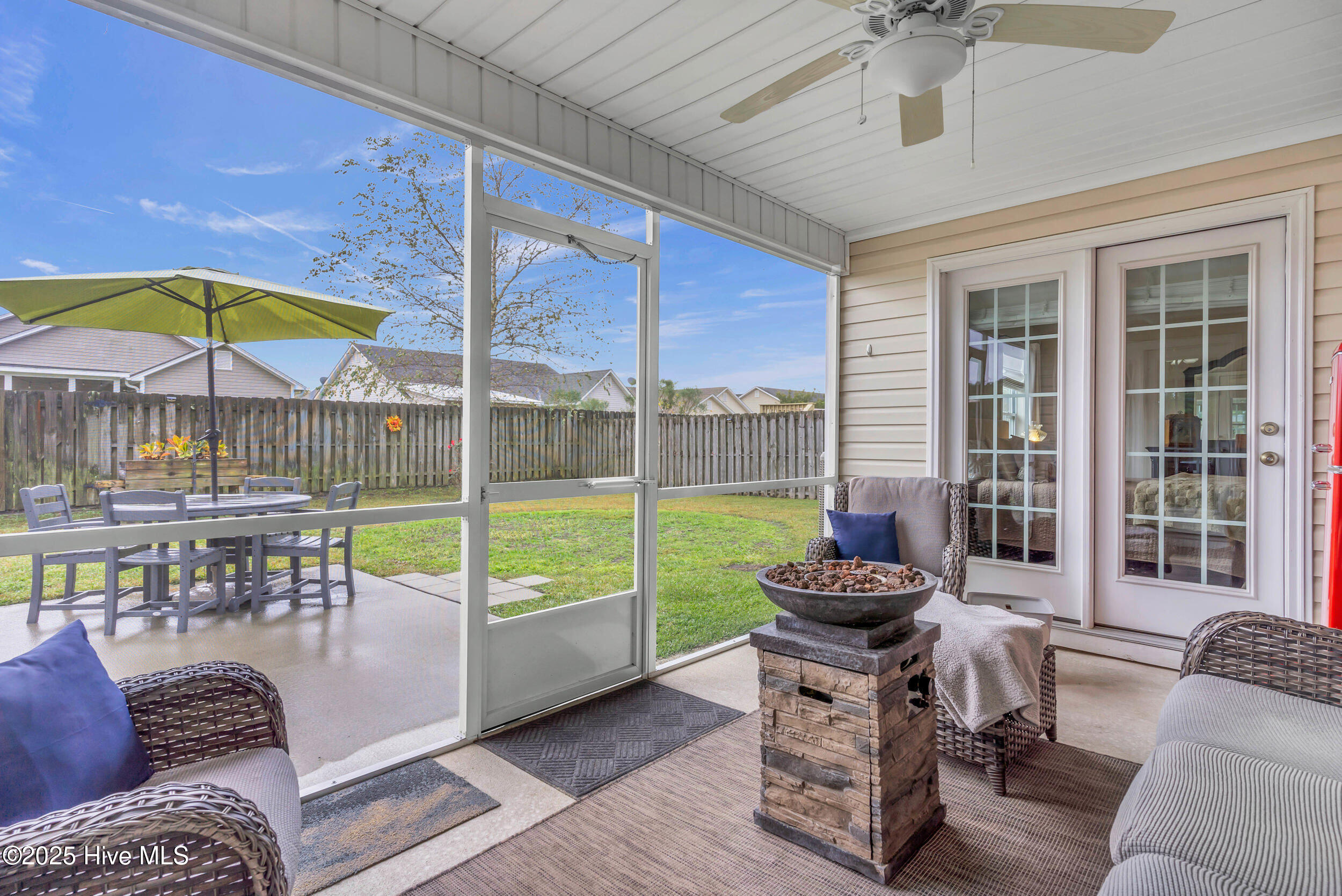 100539795 | Photo 34