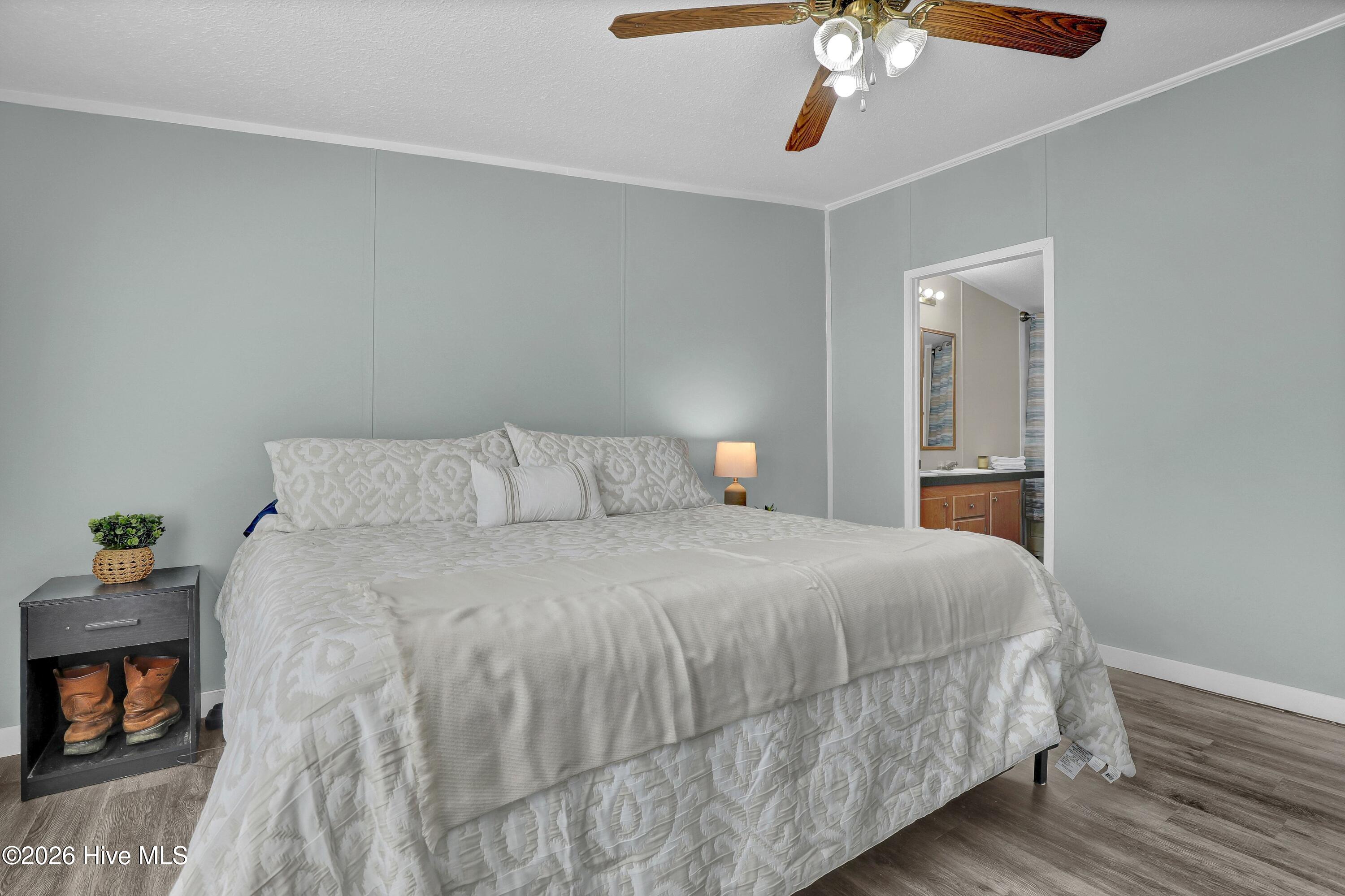 100561181 | Photo 13