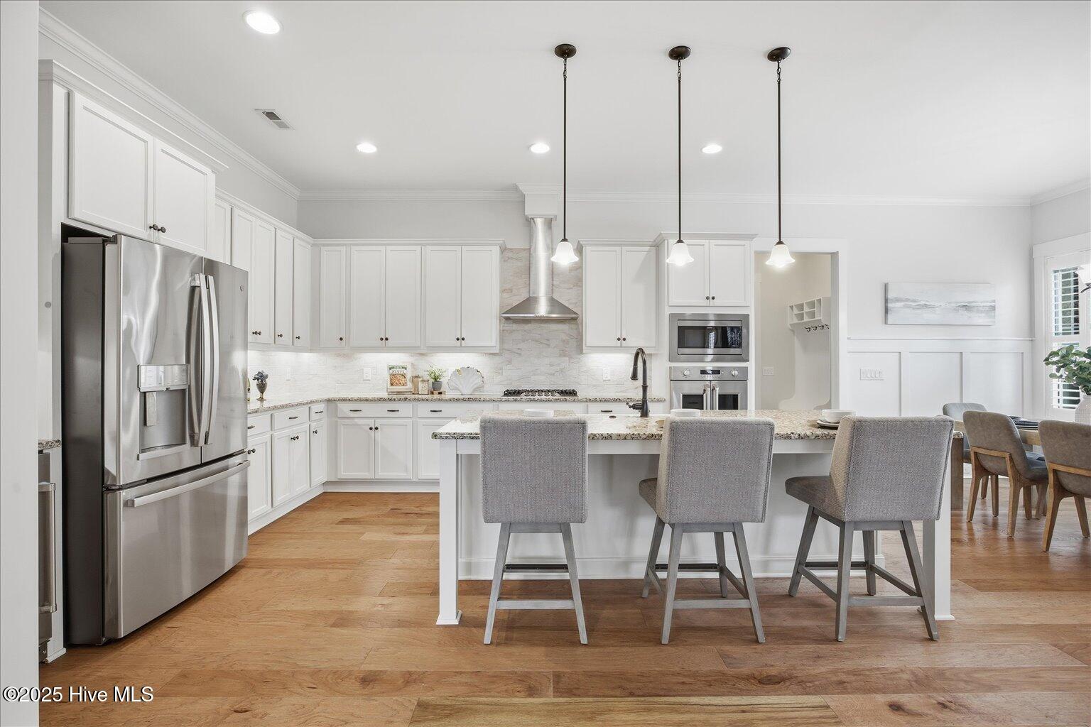 100536924 | Photo 15