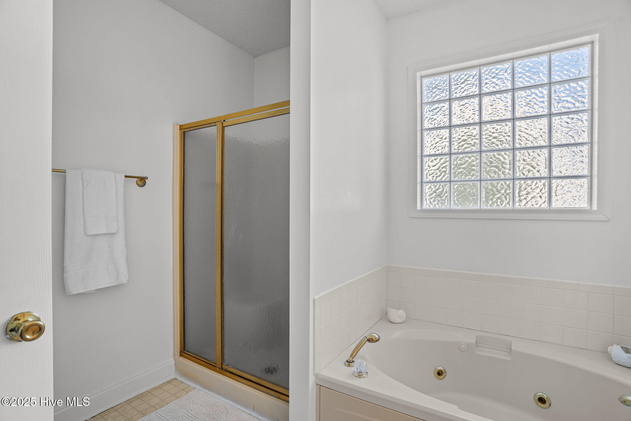 100511511 | Photo 26