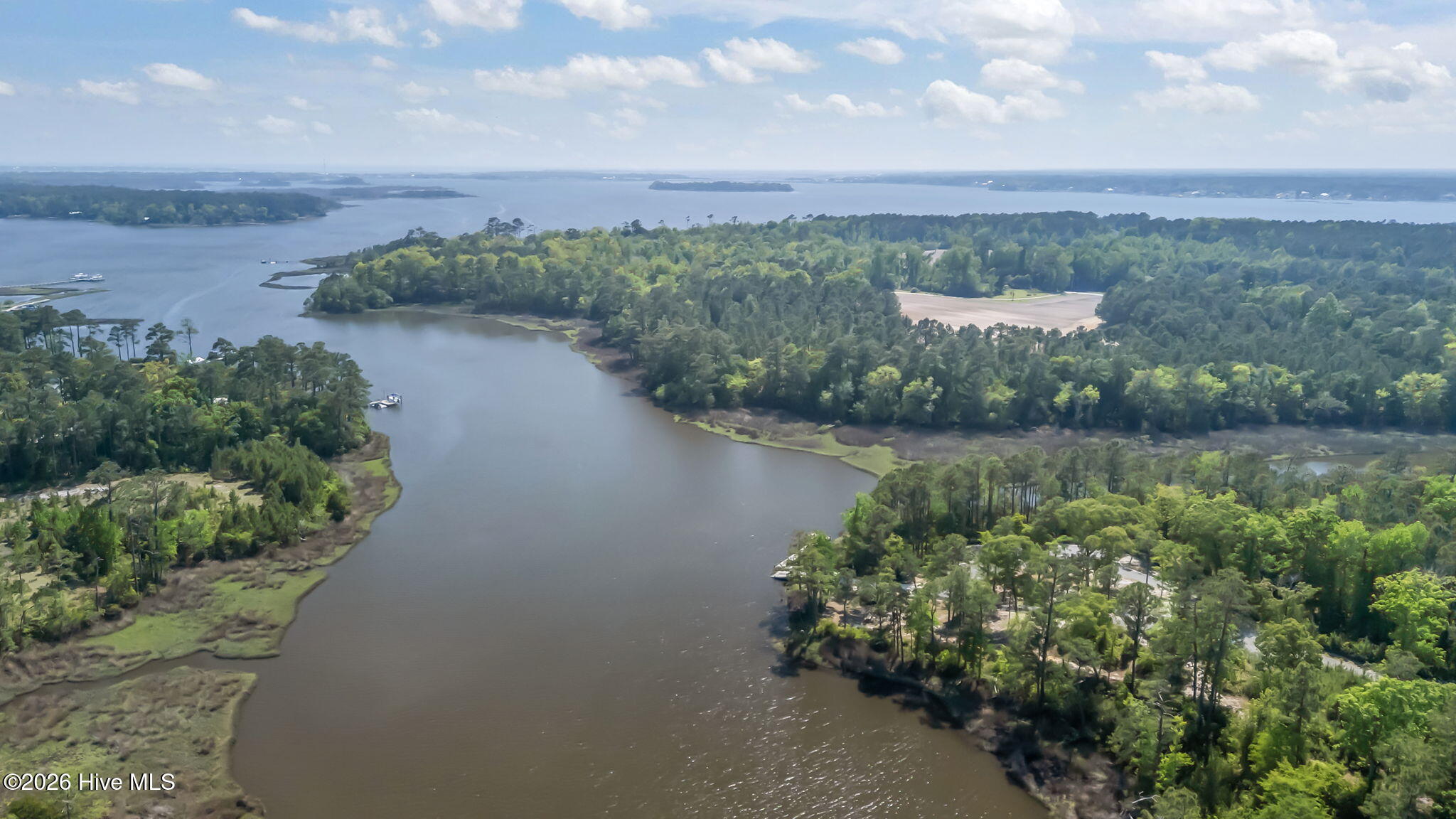 100569741 | Photo 54