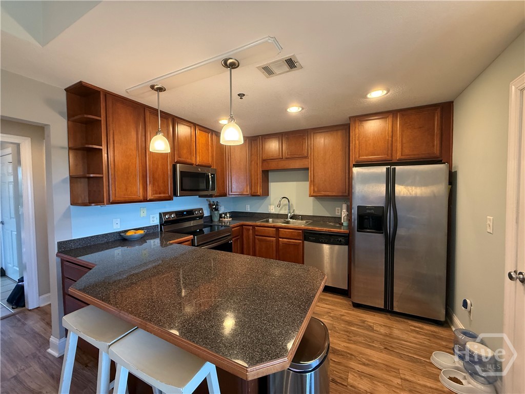 Breakfast Bar