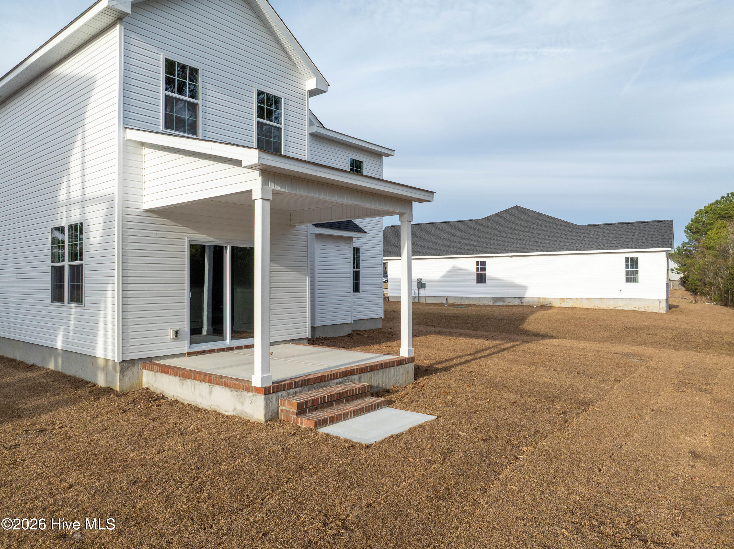 100527723 | Photo 31