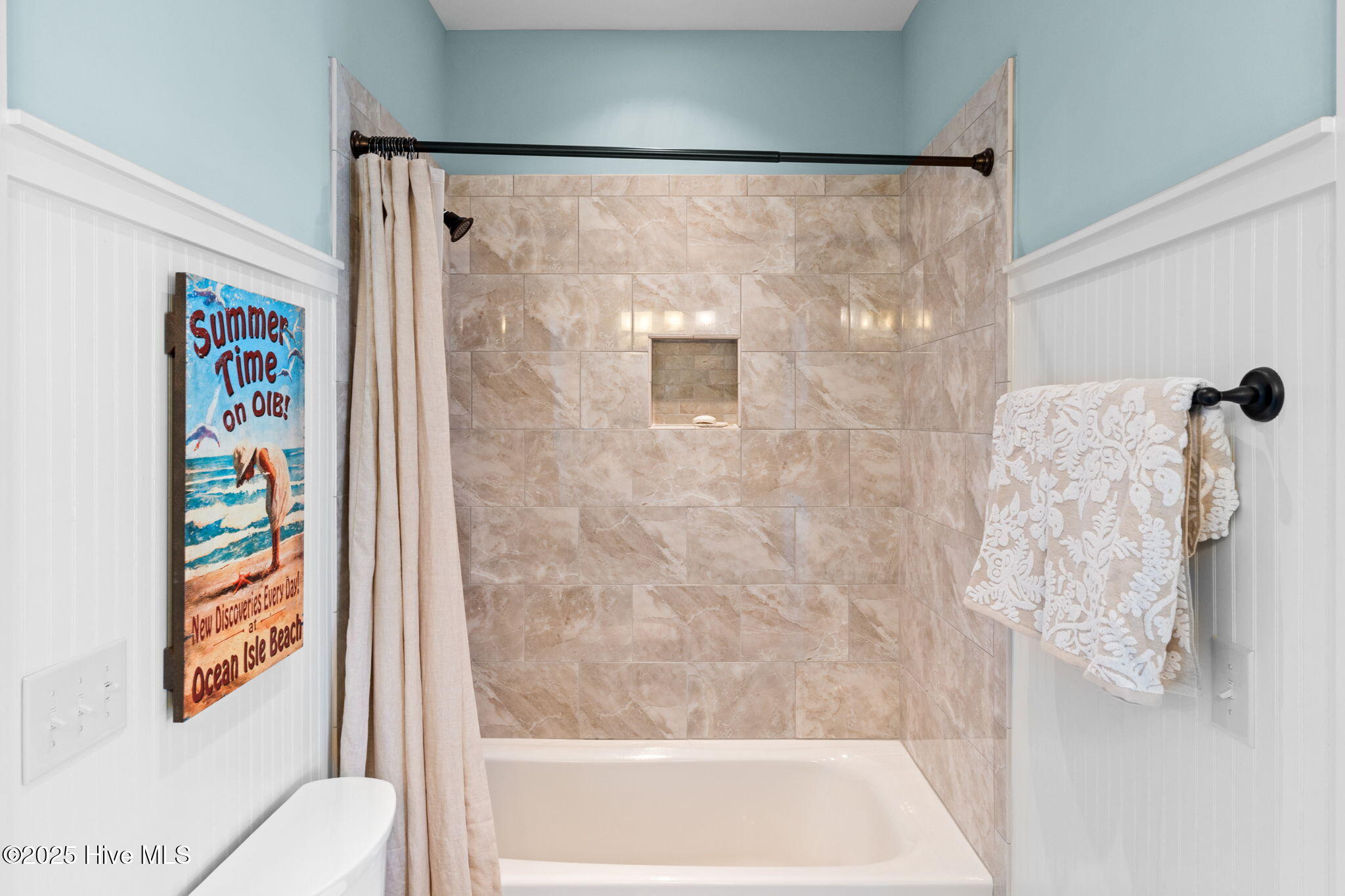 100536977 | Photo 44