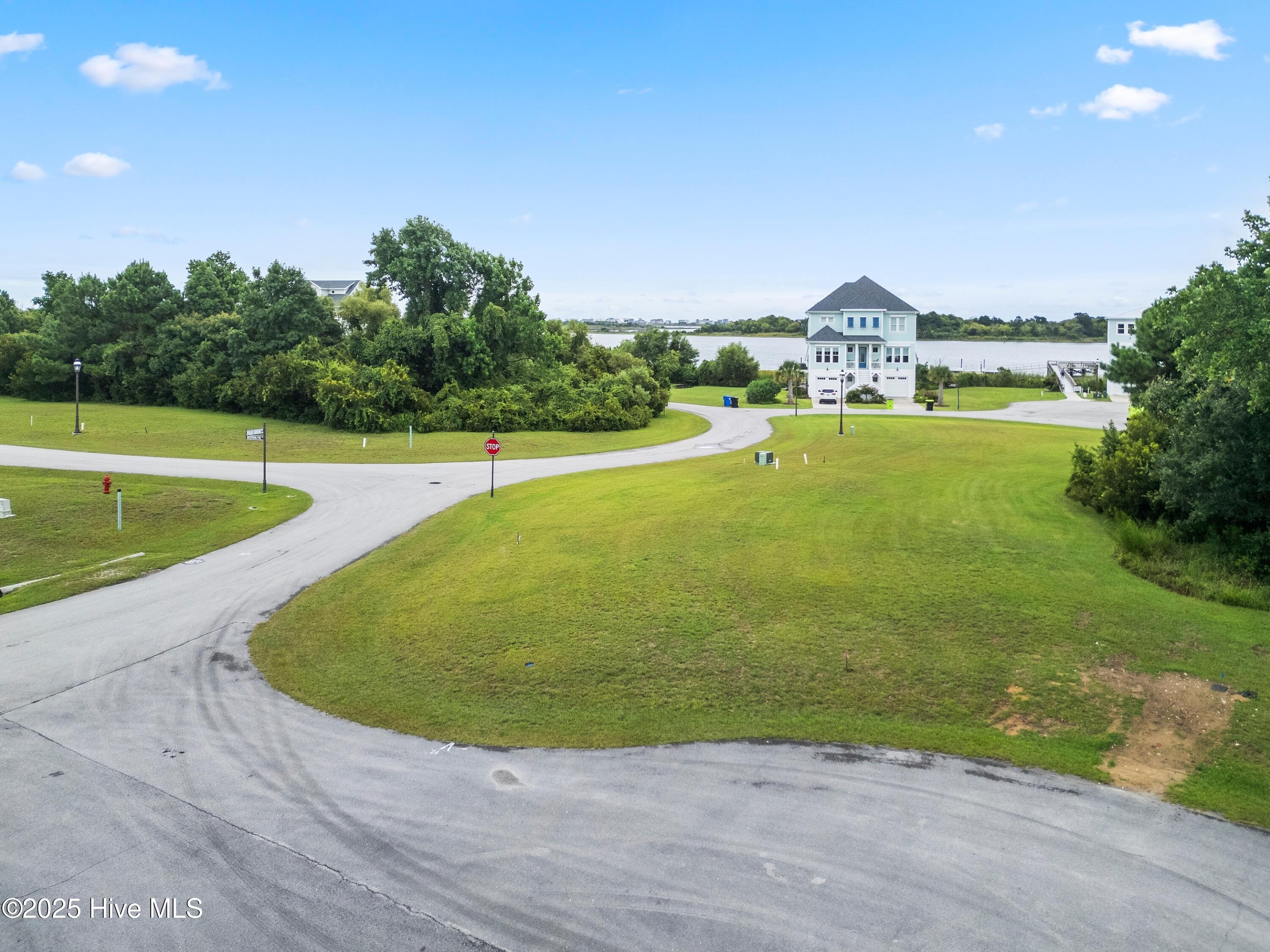 100524767 | Photo 14