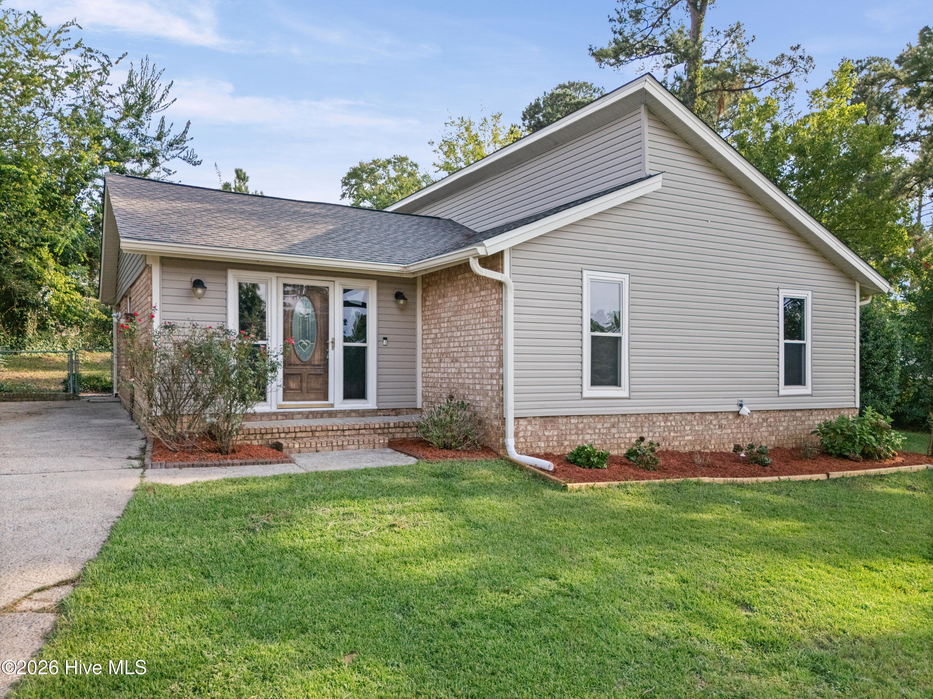 Photo 2 of Single family home for sale at 309 E Wynngate Dr, Augusta, GA 30907 | MLS# 100604393 | Listing updated on 2026-09-18