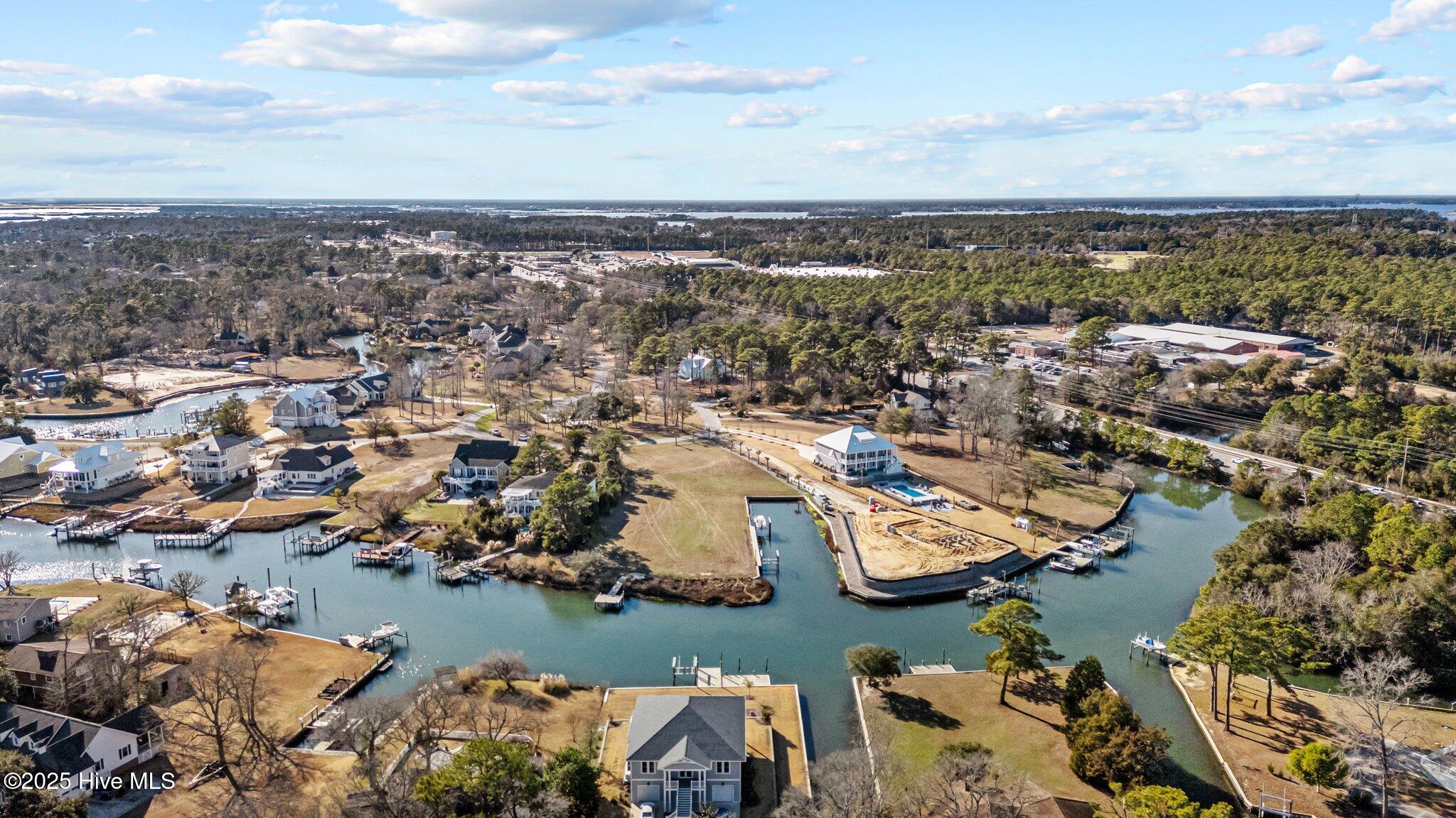 100532073 | Photo 21