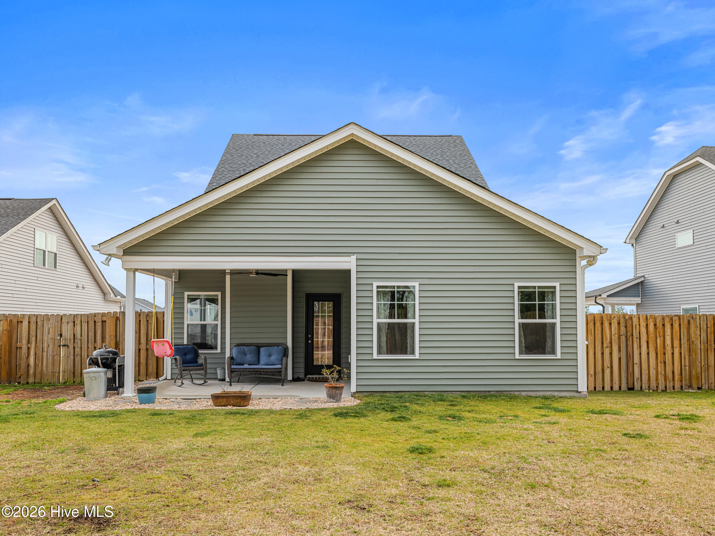 100558096 | Photo 55