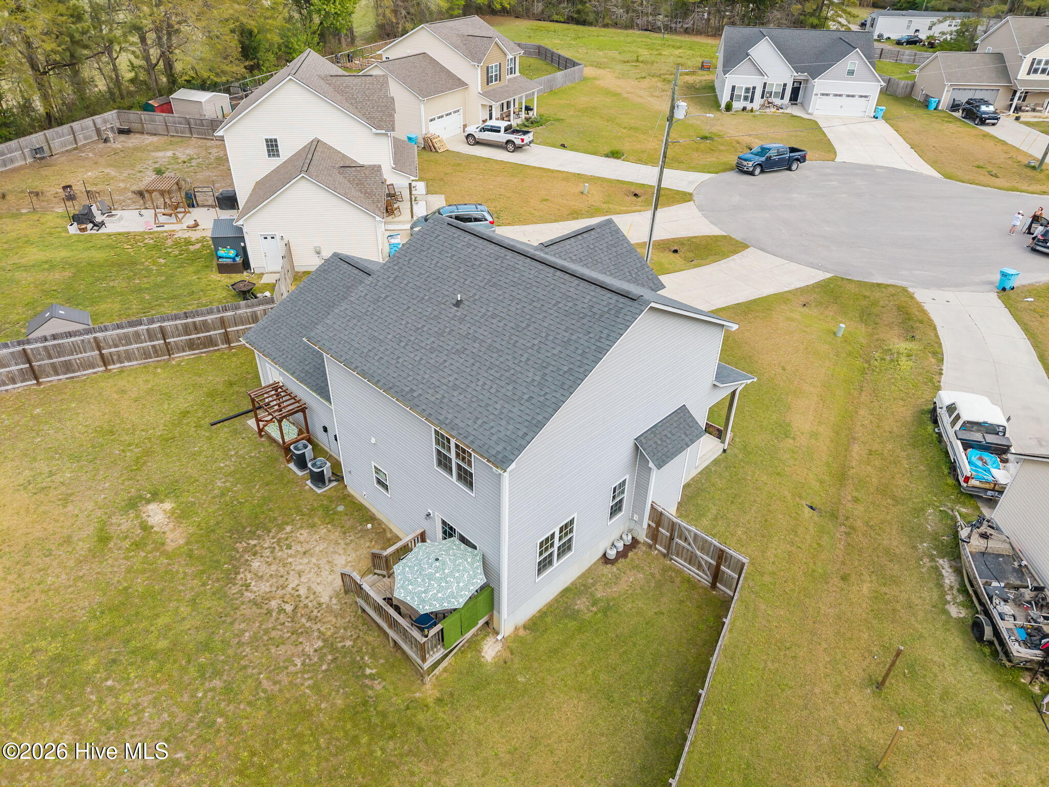 100564221 | Photo 42