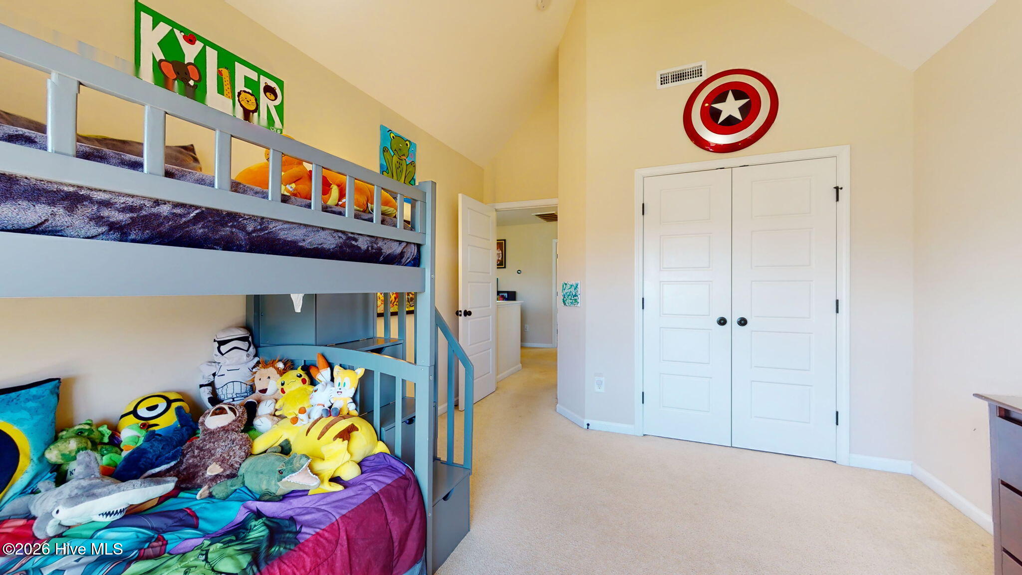 100558979 | Photo 17