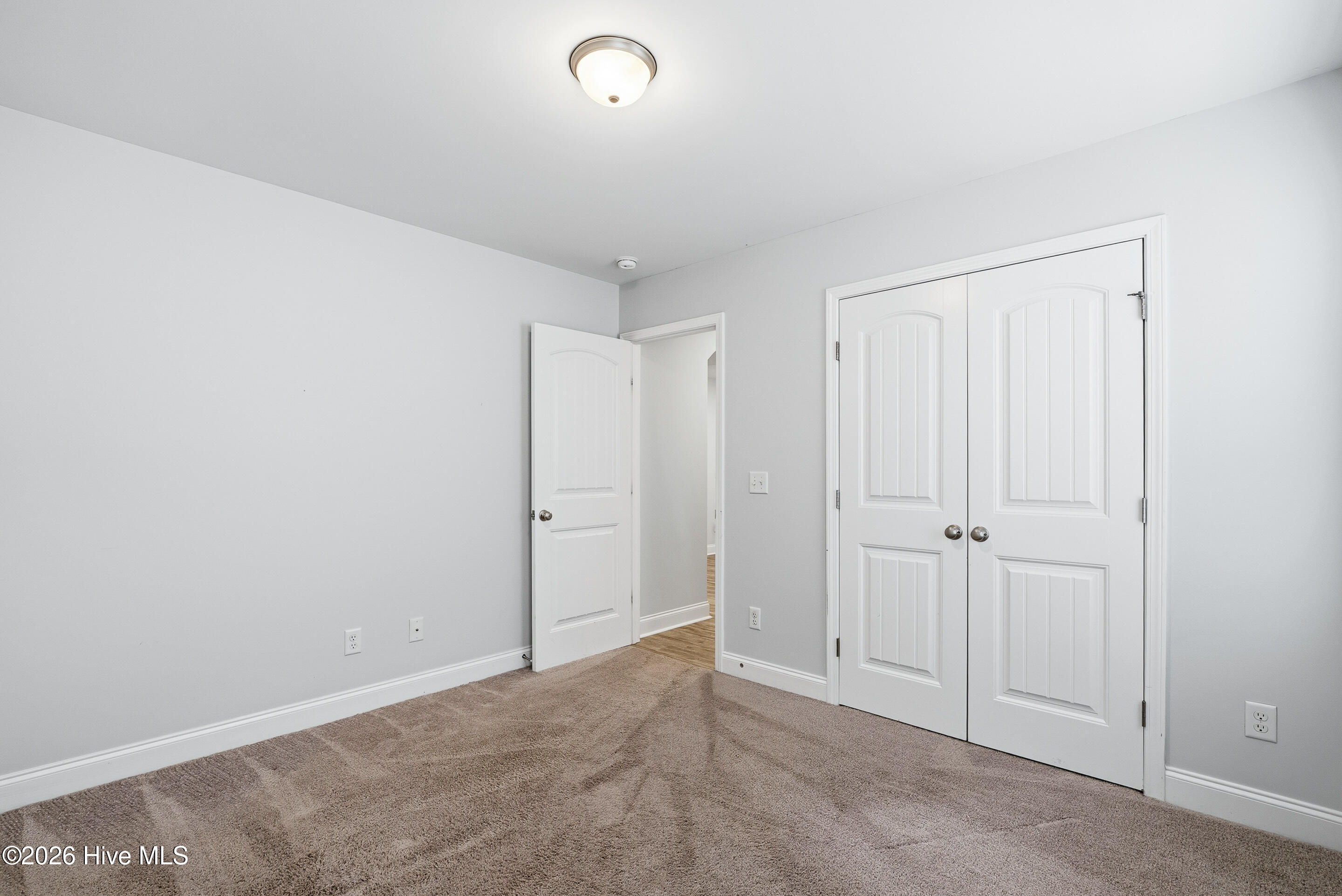 100557566 | Photo 30