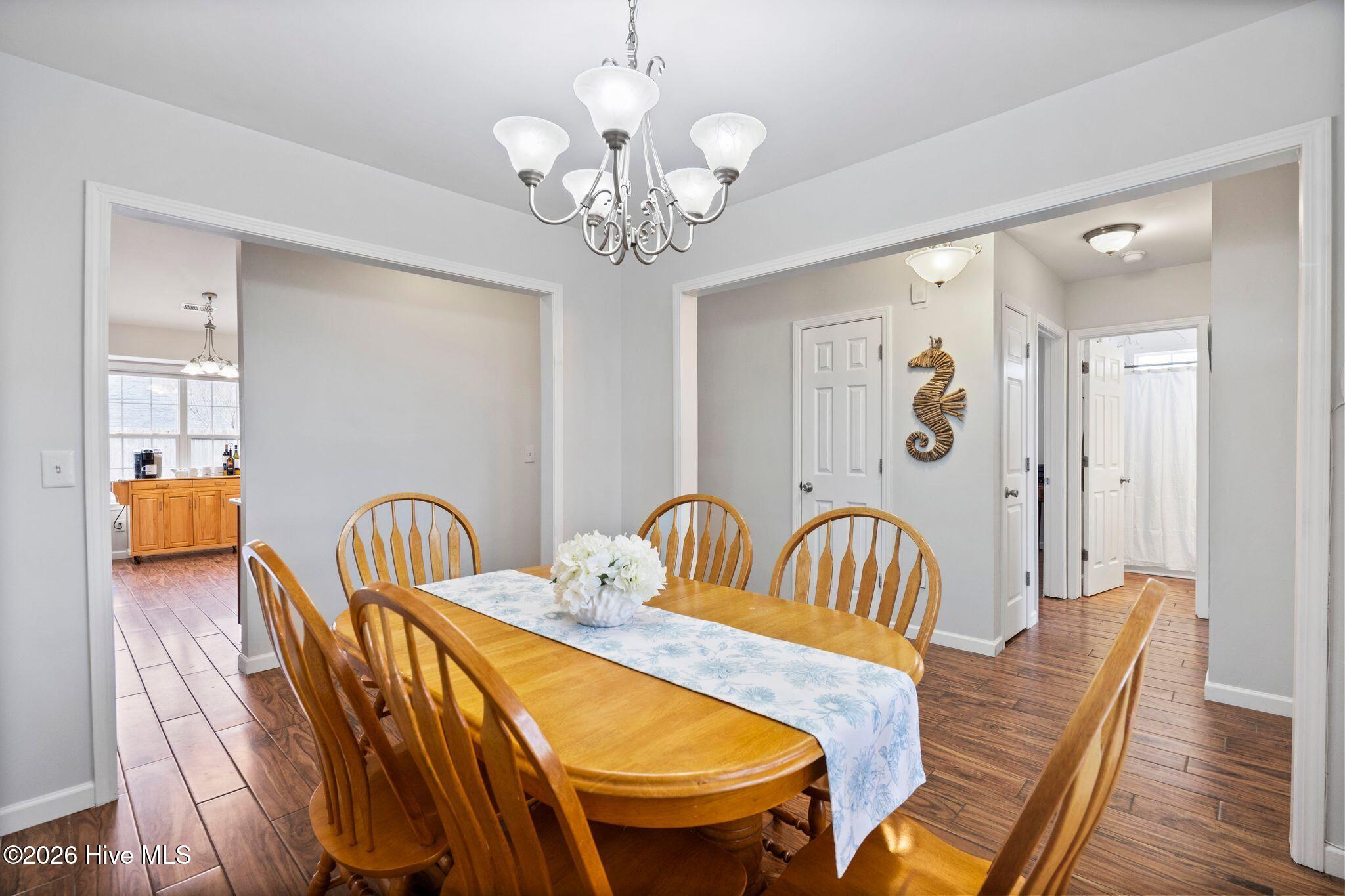 100557294 | Photo 20