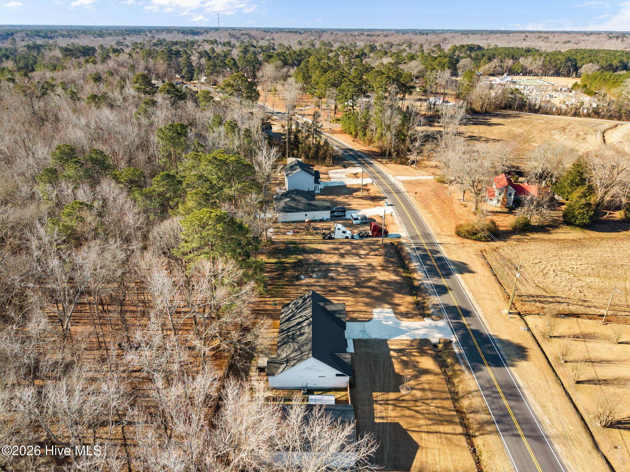 100553679 | Photo 51