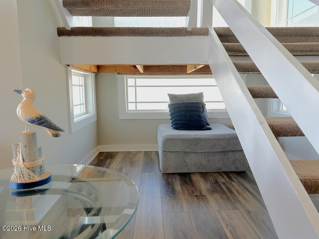 100556591 | Photo 16