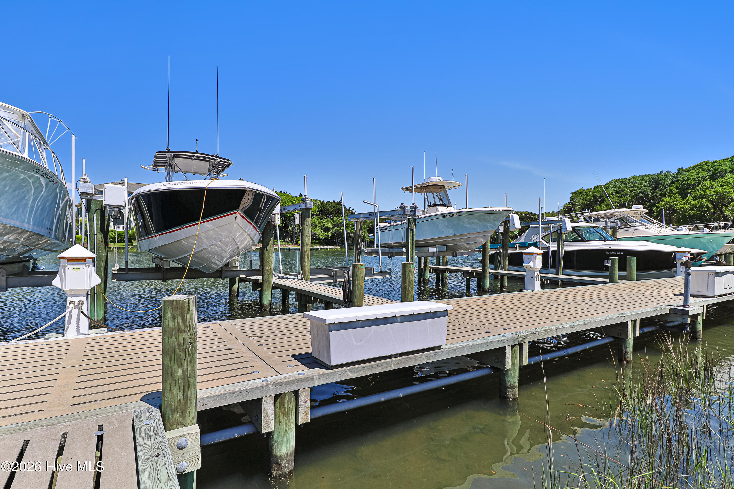 111 Sea Isle North Drive & Slip 7,Indian Beach