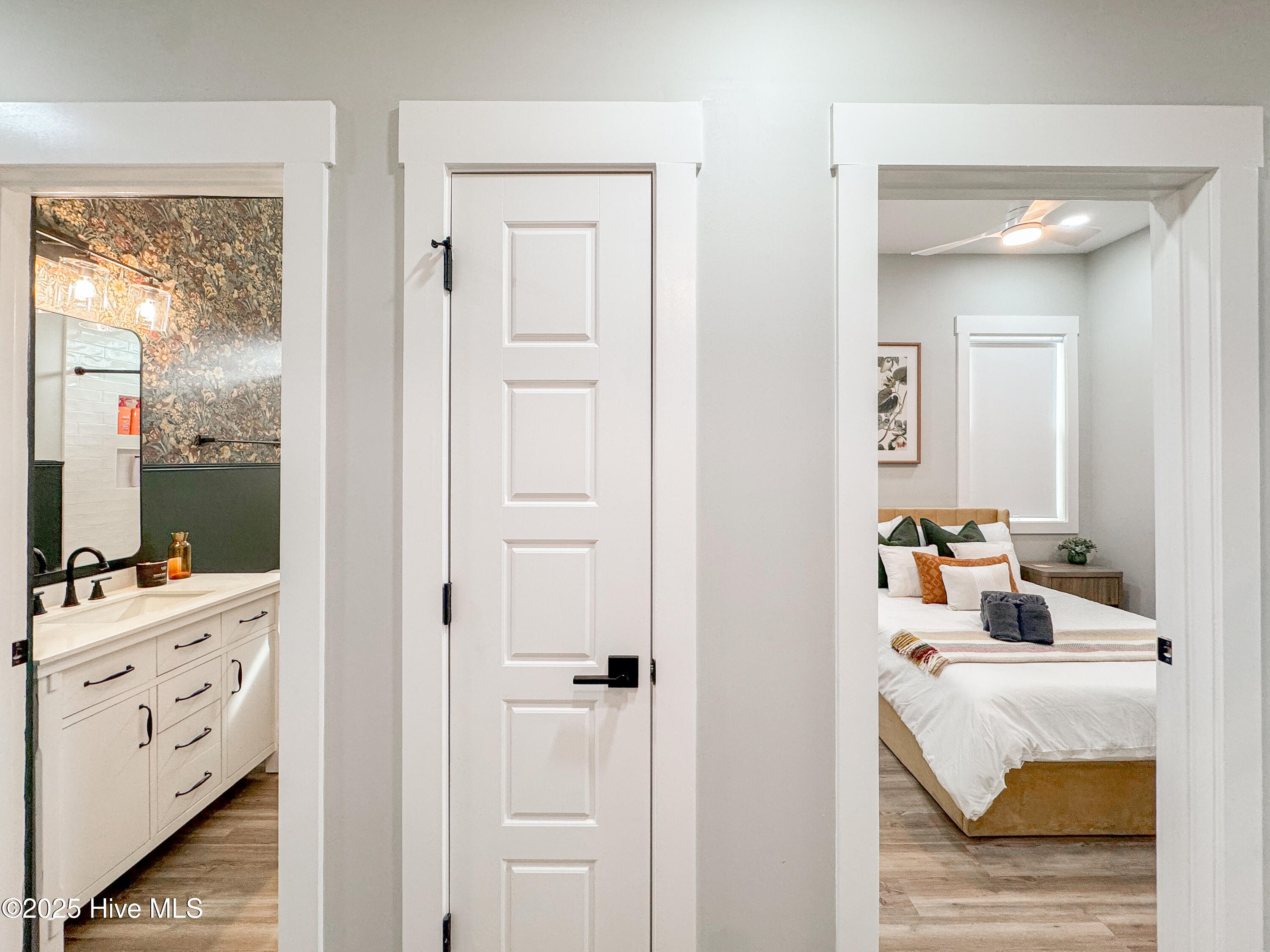 100537870 | Photo 20