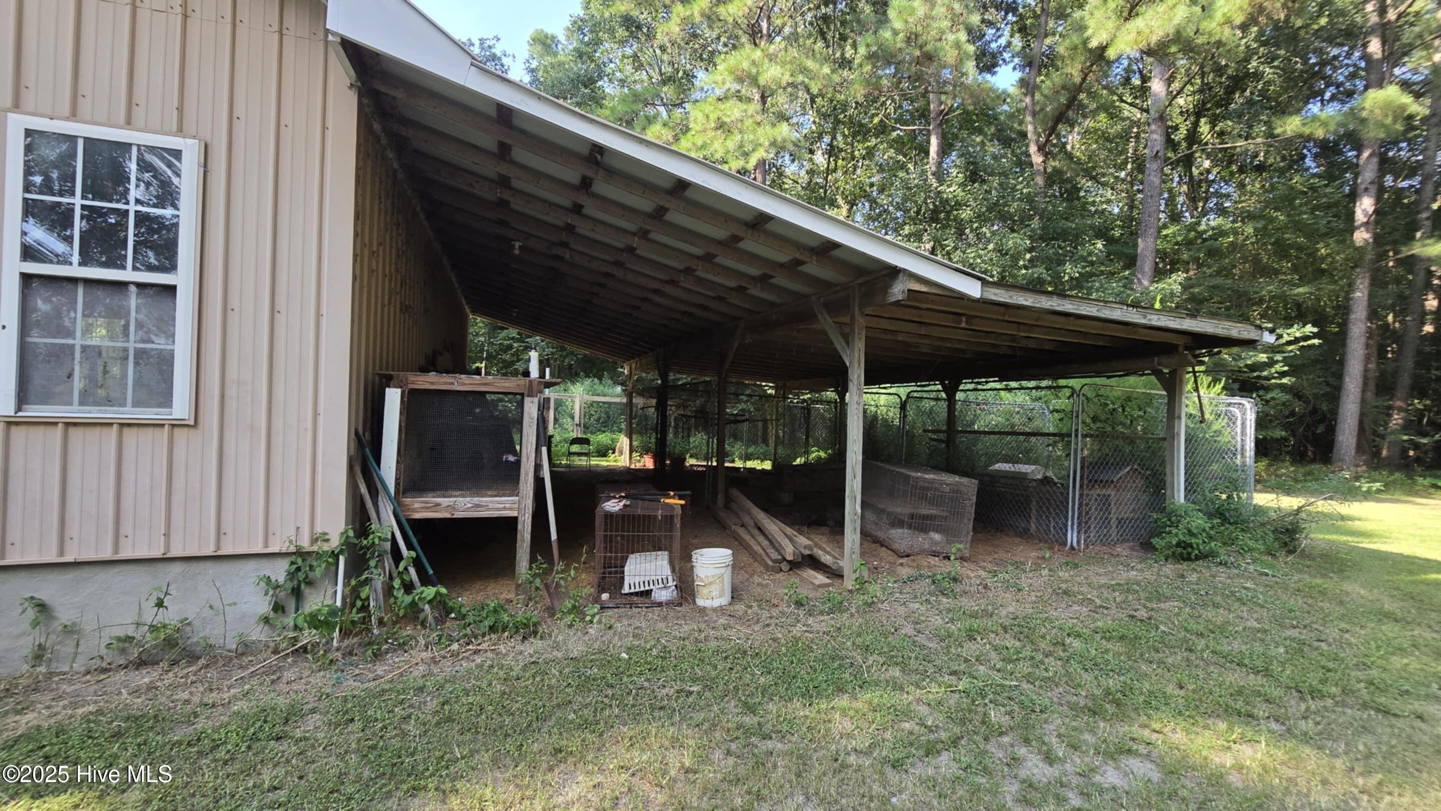 100522277 | Photo 12