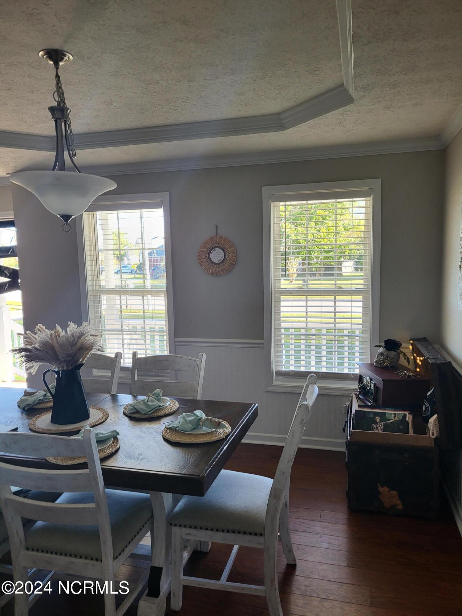 100568471 | Photo 17