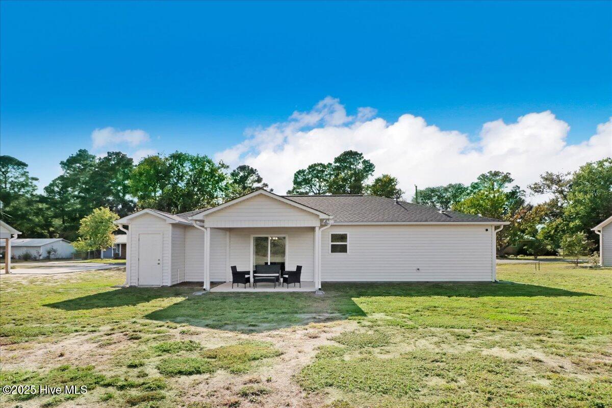 Homes for sale in Warsaw, NC | 416 Wade St, Warsaw, NC 28398 | MLS# 100531701