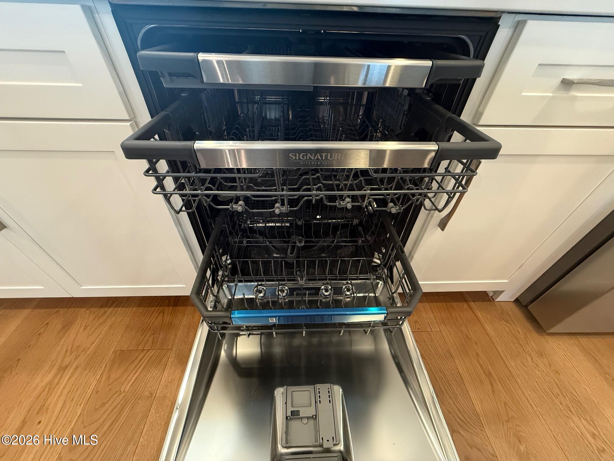 100522656 | Photo 13