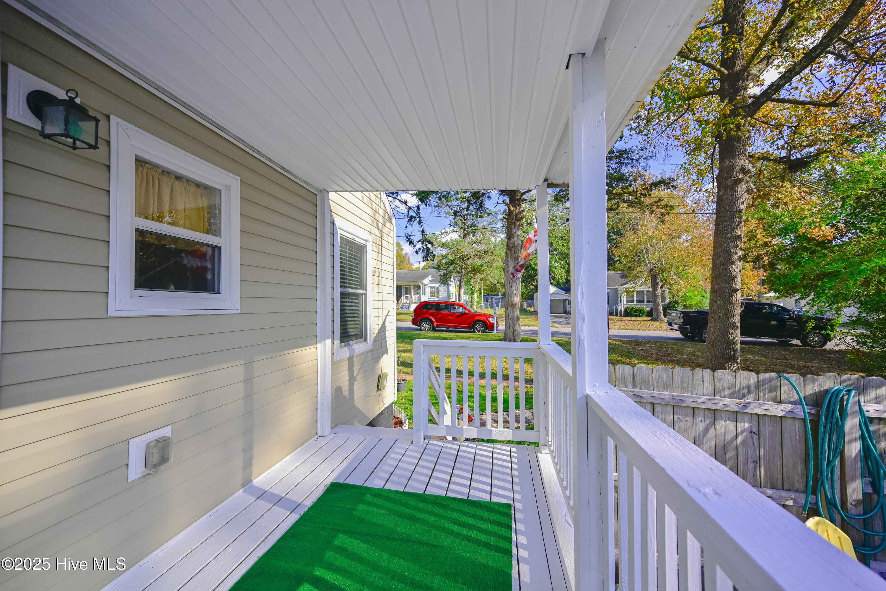 100541616 | Photo 31