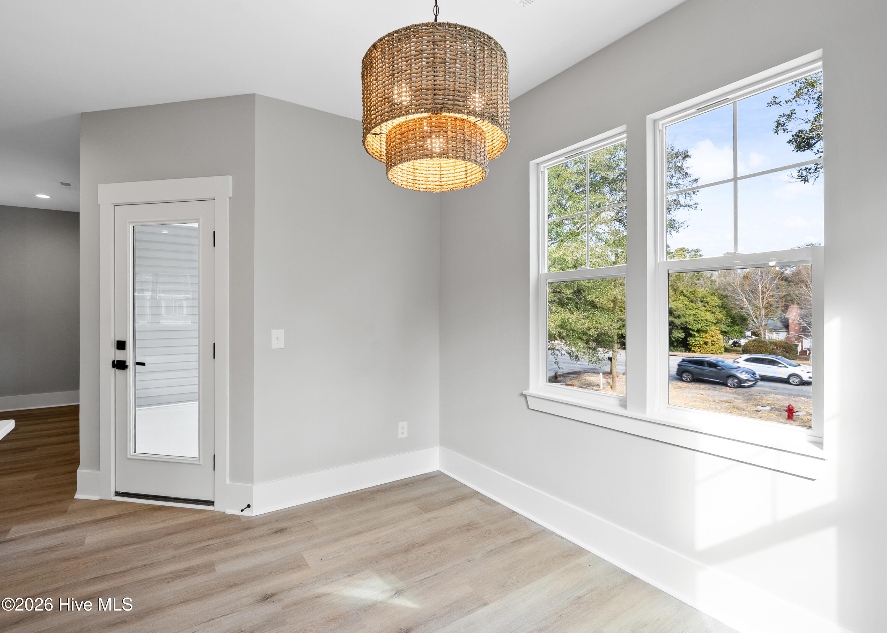 100553267 | Photo 20