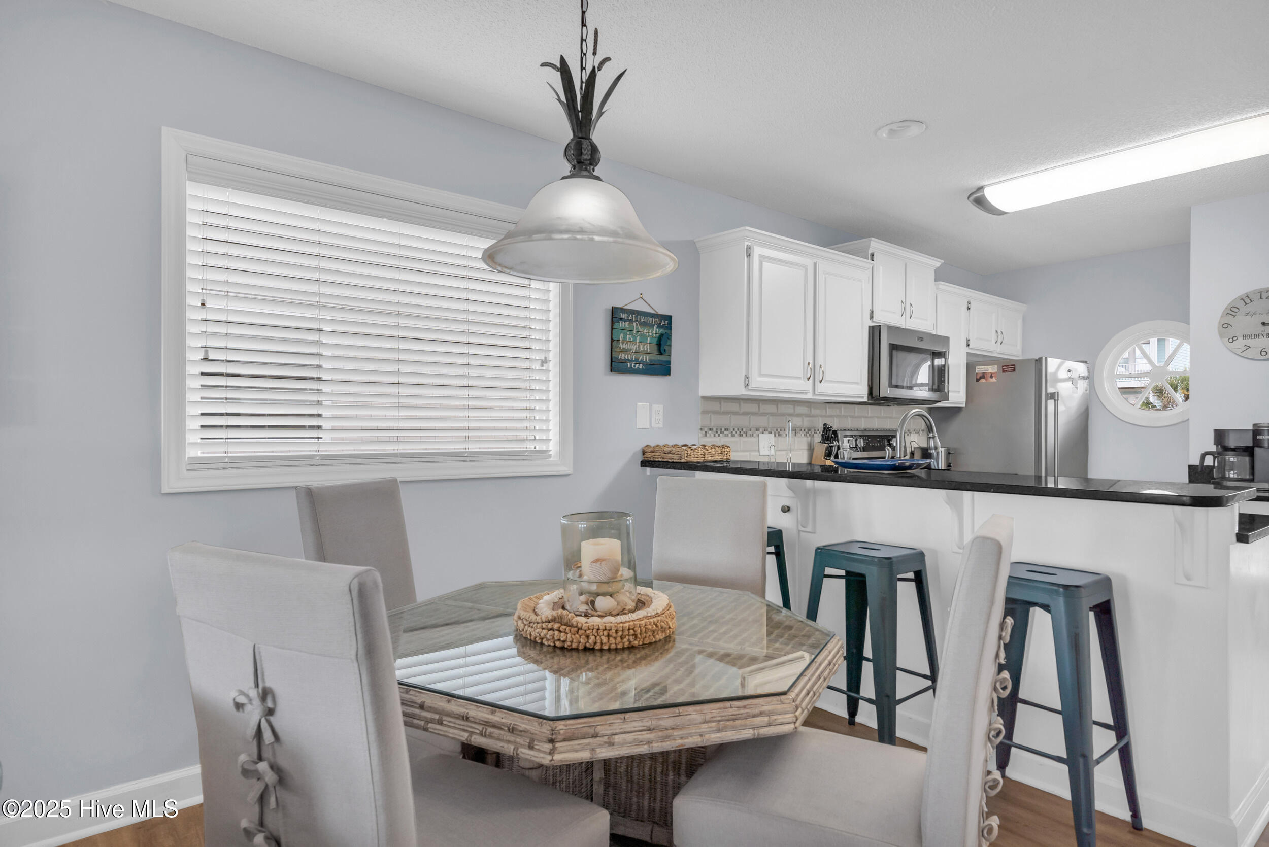 100538531 | Photo 13