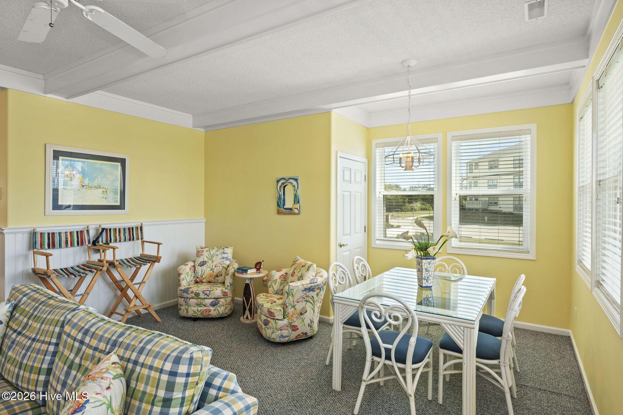 100566433 | Photo 16