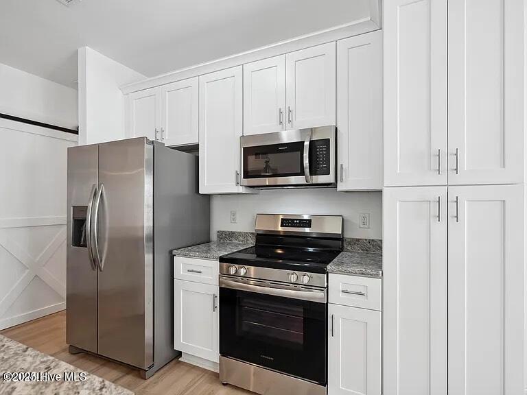 100534063 | Photo 11