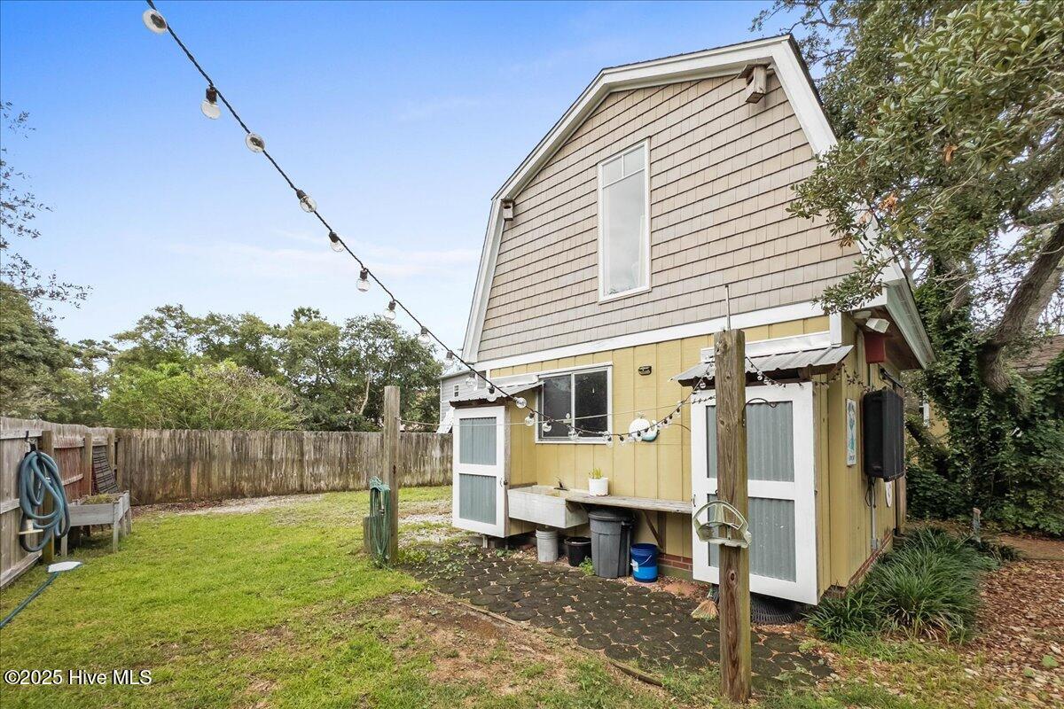 100512296 | Photo 37