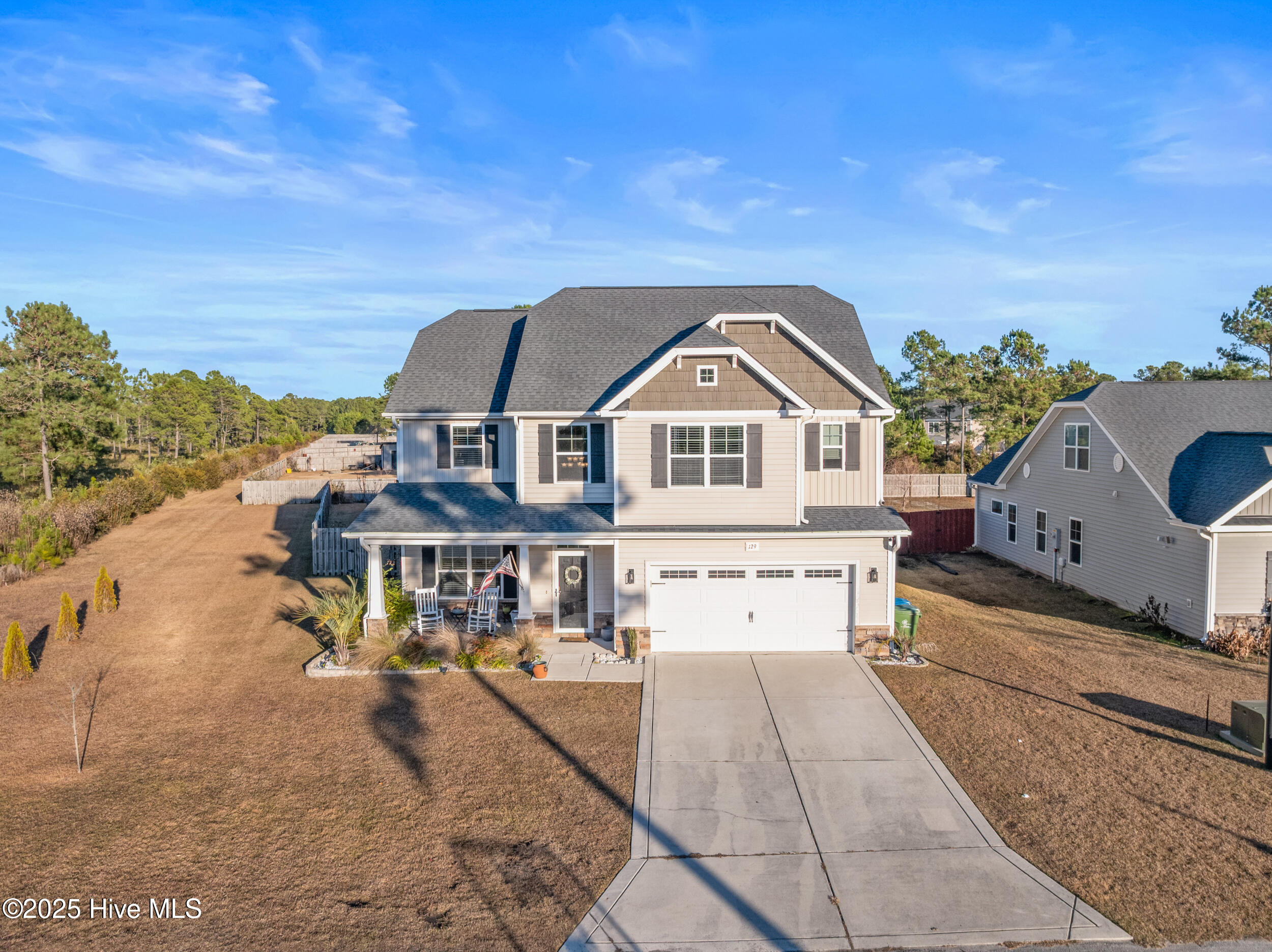 100545070 | Photo 65